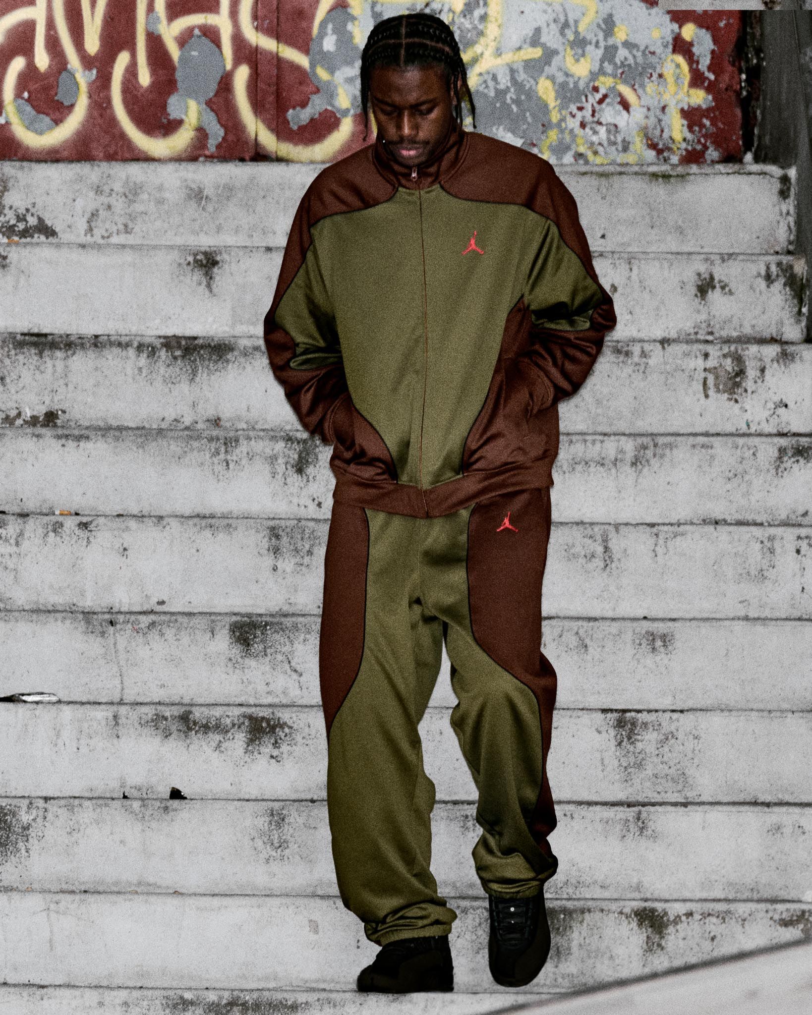 Jordan Supreme シャツ Mサイズ オリーブグリーン/ブラウン Jordan Supreme シャツ Mサイズ オリーブグリーン/ブラウン Jordan