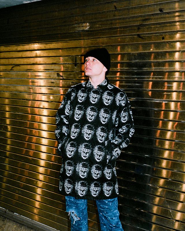 Supreme Hellraiser Sweater Black Mサイズ Supreme Hellraiser Sweater (SS18) - $178