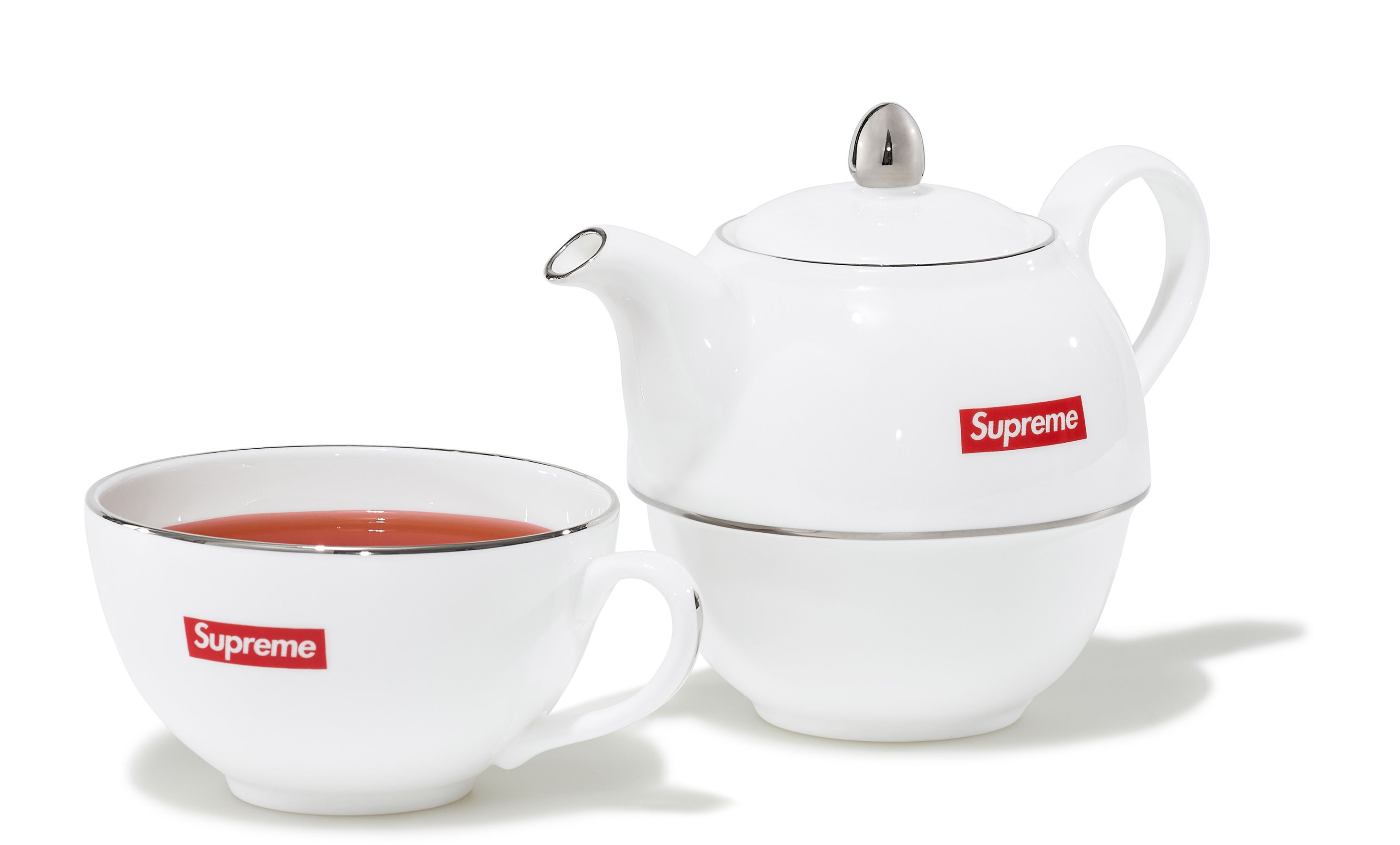 Fall/Winter 2025 Preview – Supreme