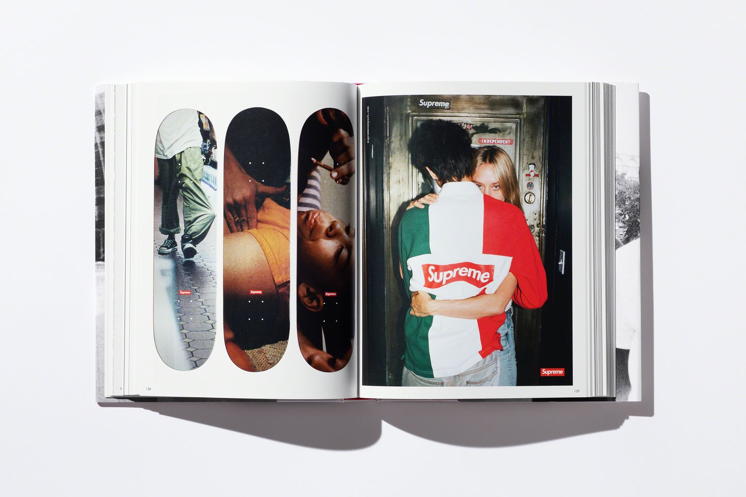 Supreme ビジュアルブック Vol.2 Phaidon 本　book Supreme (Vol 2) – News – Supreme
