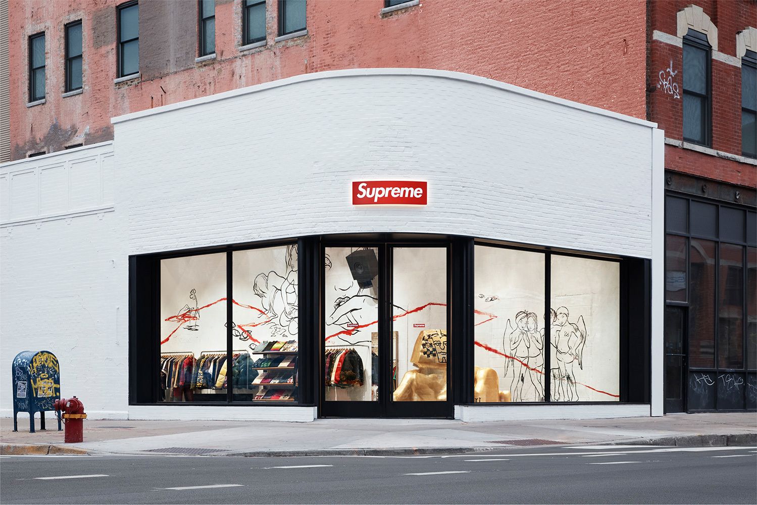 Supreme Chicago – Gallery – Supreme