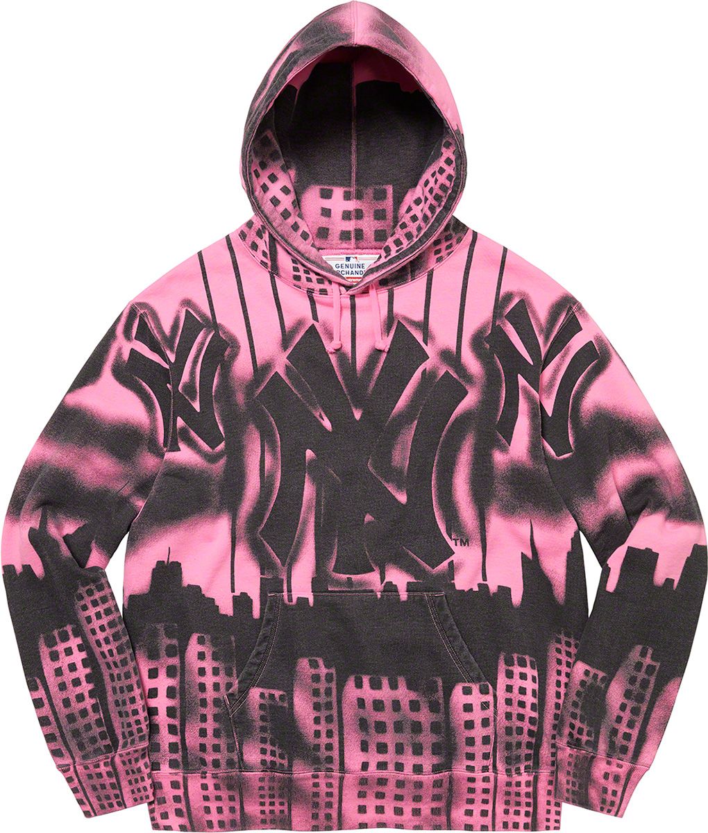 Fall/Winter 2021 Preview – Supreme