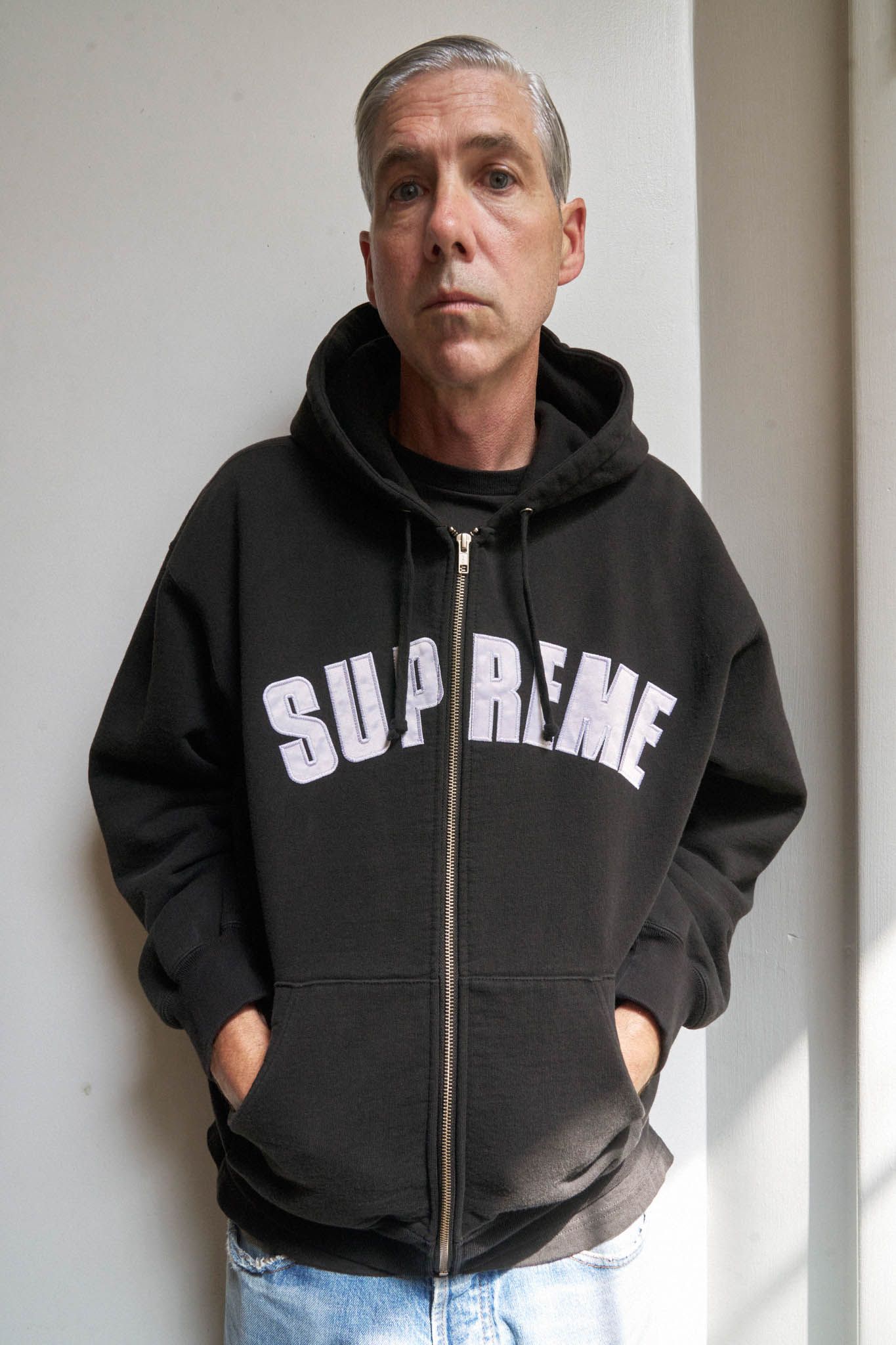 Supreme ブラック ジップアップパーカー　アーチロゴ　90s XL Supreme/Larry Clark – Gallery – Supreme