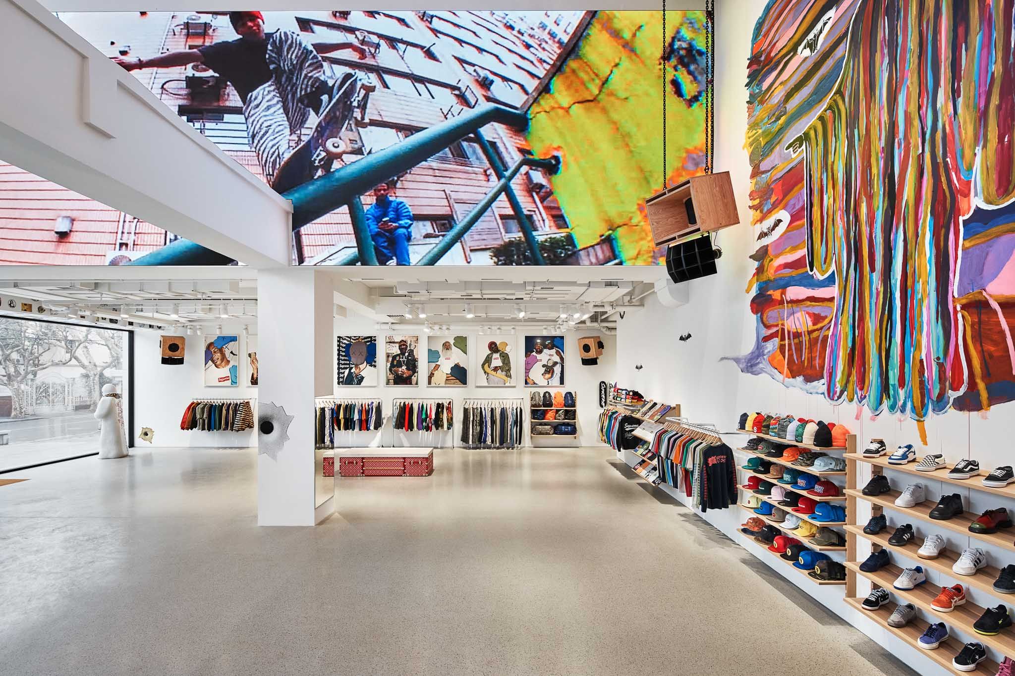 Supreme Shanghai – Gallery – Supreme