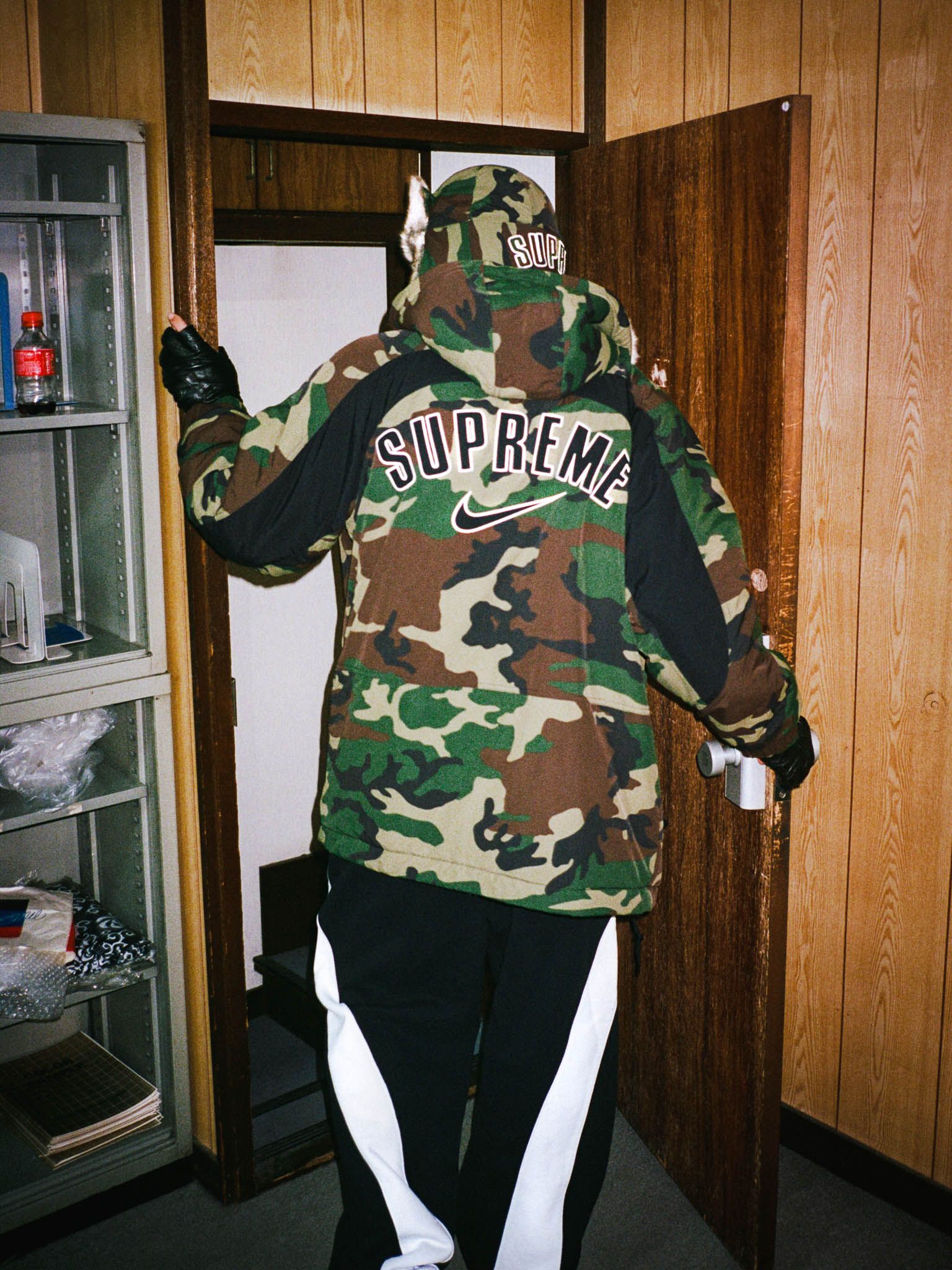 Supreme®/Nike® – Gallery – Supreme