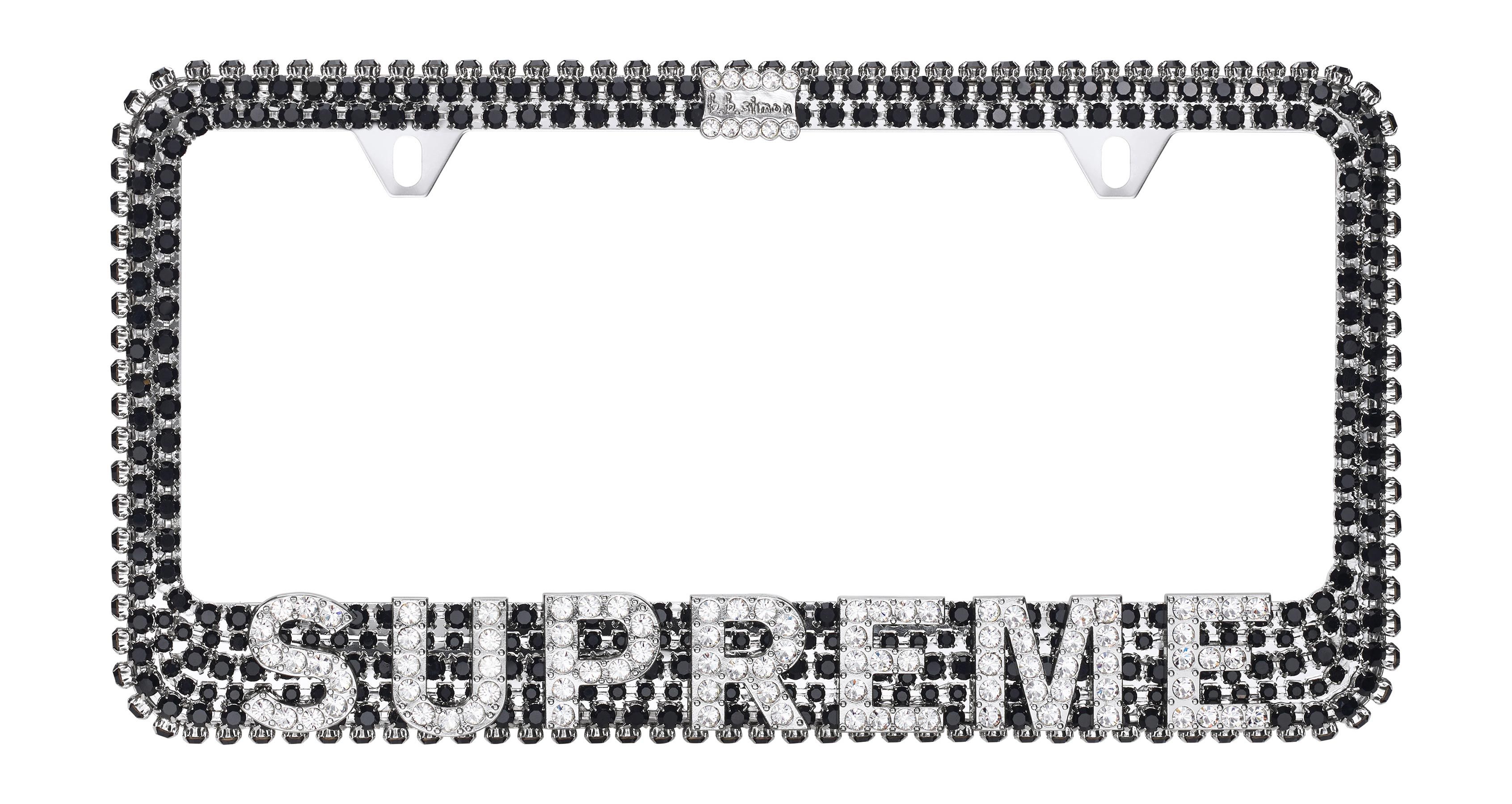 桃*区様 Supreme Chain License Plate Frame G Fall/Winter 2026 Preview – Supreme