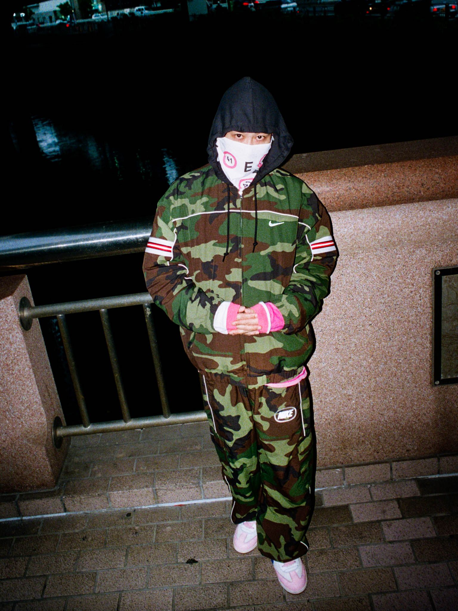 Supreme®/Nike® – Gallery – Supreme