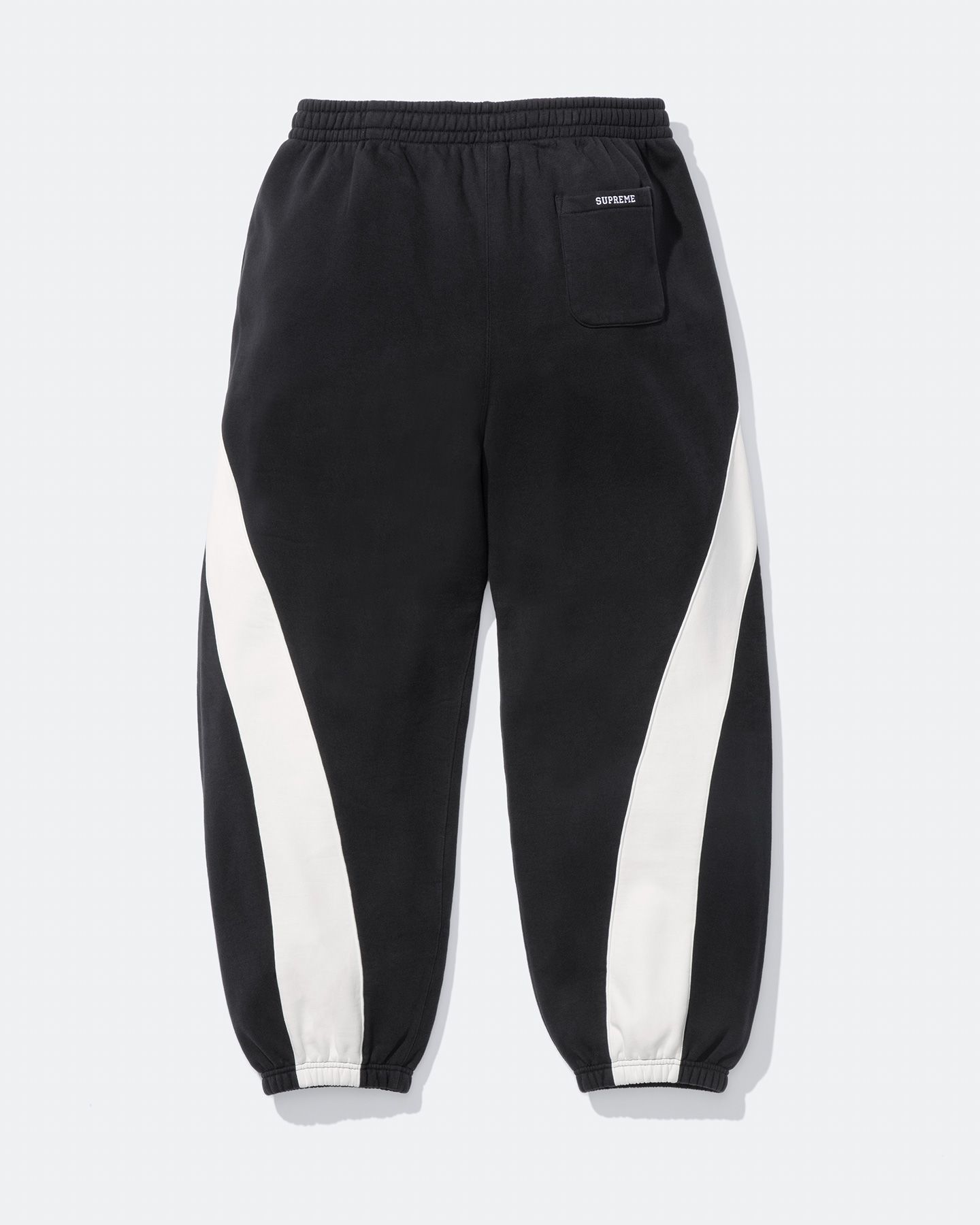 Supreme®/Nike® – Gallery – Supreme