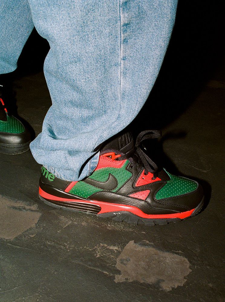 Supreme®/Nike® Cross Trainer Low – News – Supreme