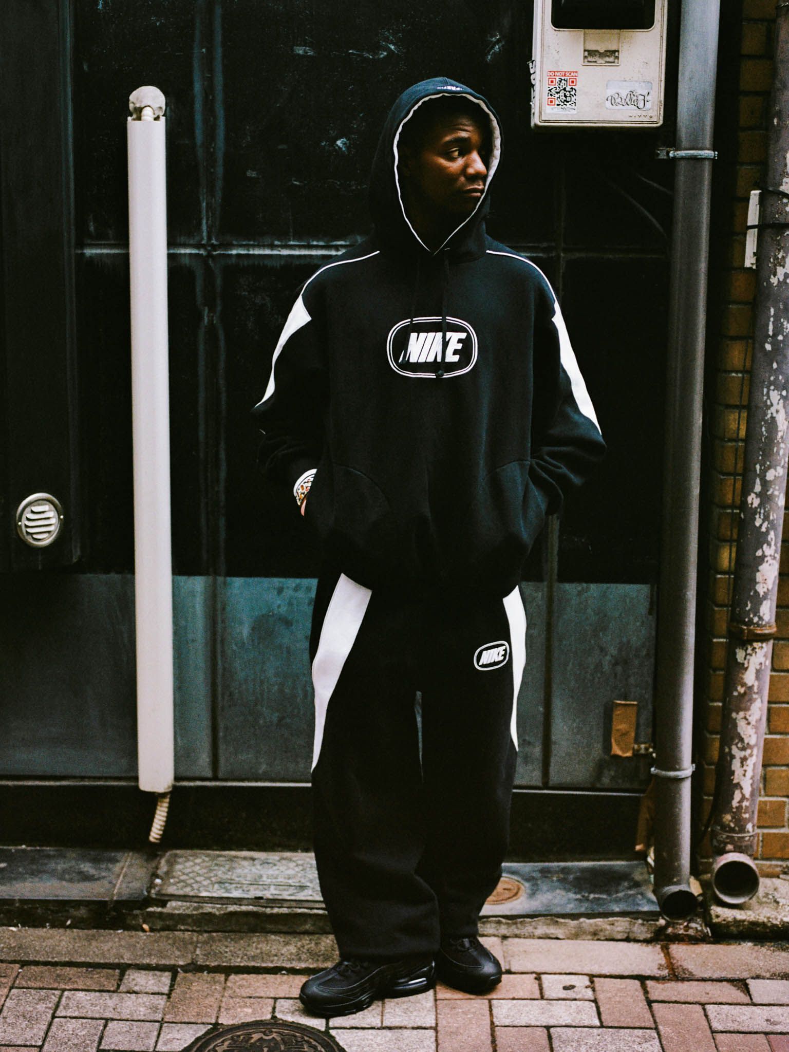 Supreme®/Nike® – Gallery – Supreme