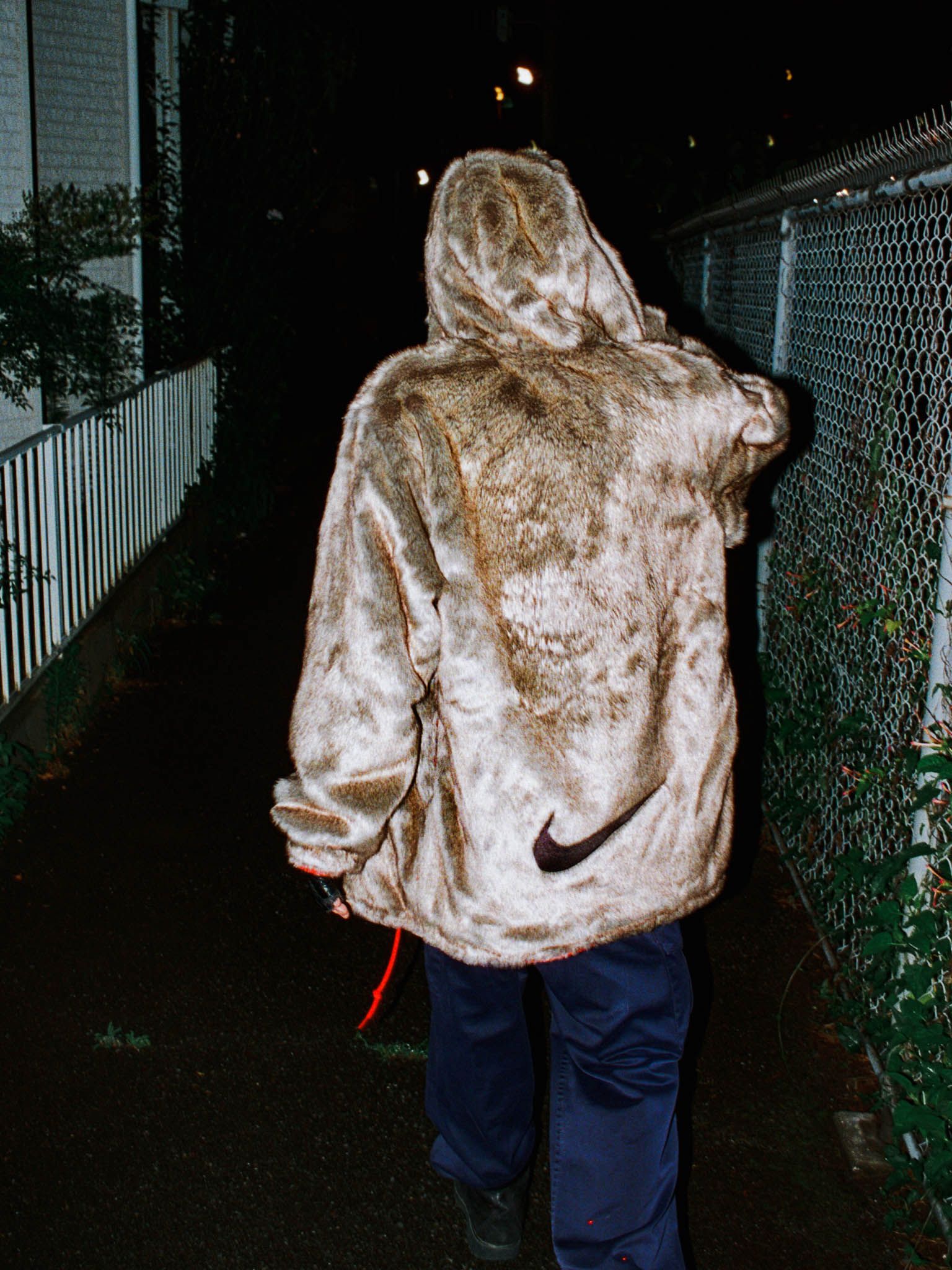Supreme®/Nike® – Gallery – Supreme
