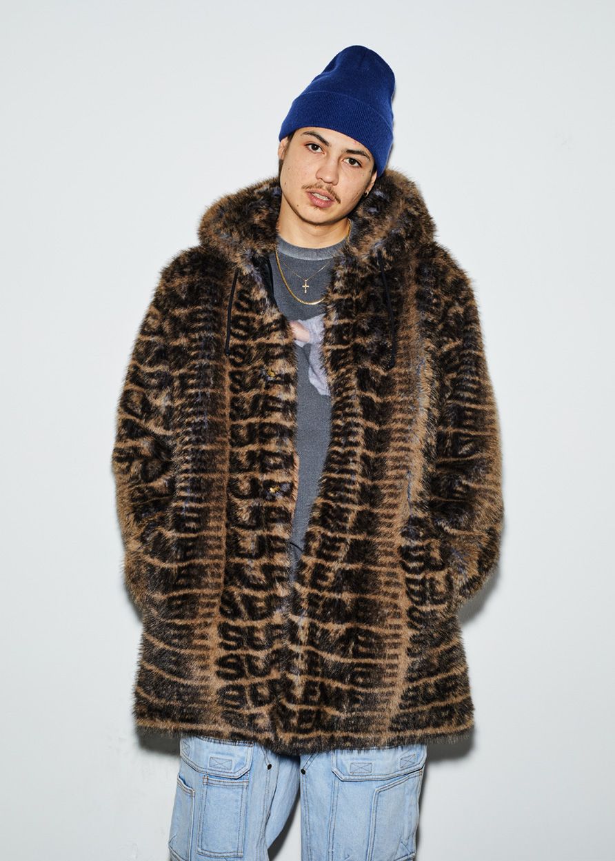 Faux Fur Hooded Coat, Dash Snow S/S Top, Double Knee Denim Utility Pant, Sticky Note Beanie image 3/32