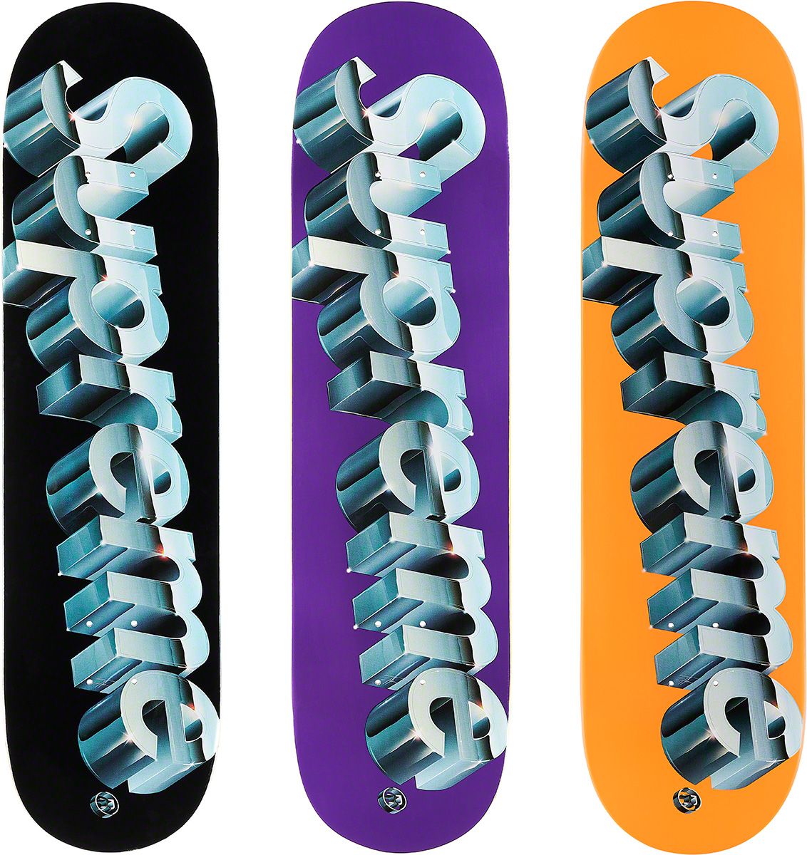 Distorted Logo Skateboard – Supreme