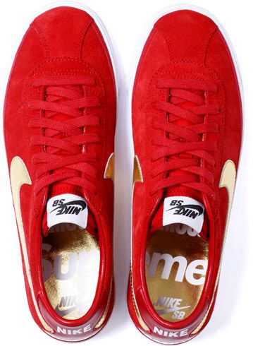 Nike bruin supreme hotsell