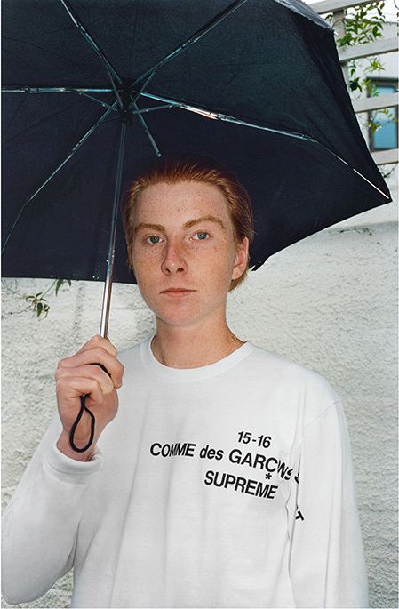 T shirt supreme comme des garcons on sale