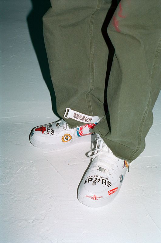 Supreme x nba air force 1 online