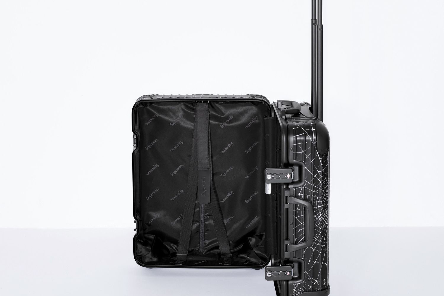 Supreme®/RIMOWA – Gallery – Supreme