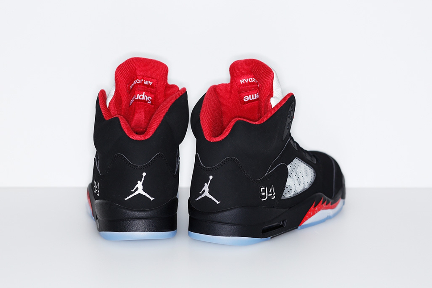 Supreme/Air Jordan 5 (5) (5/8)