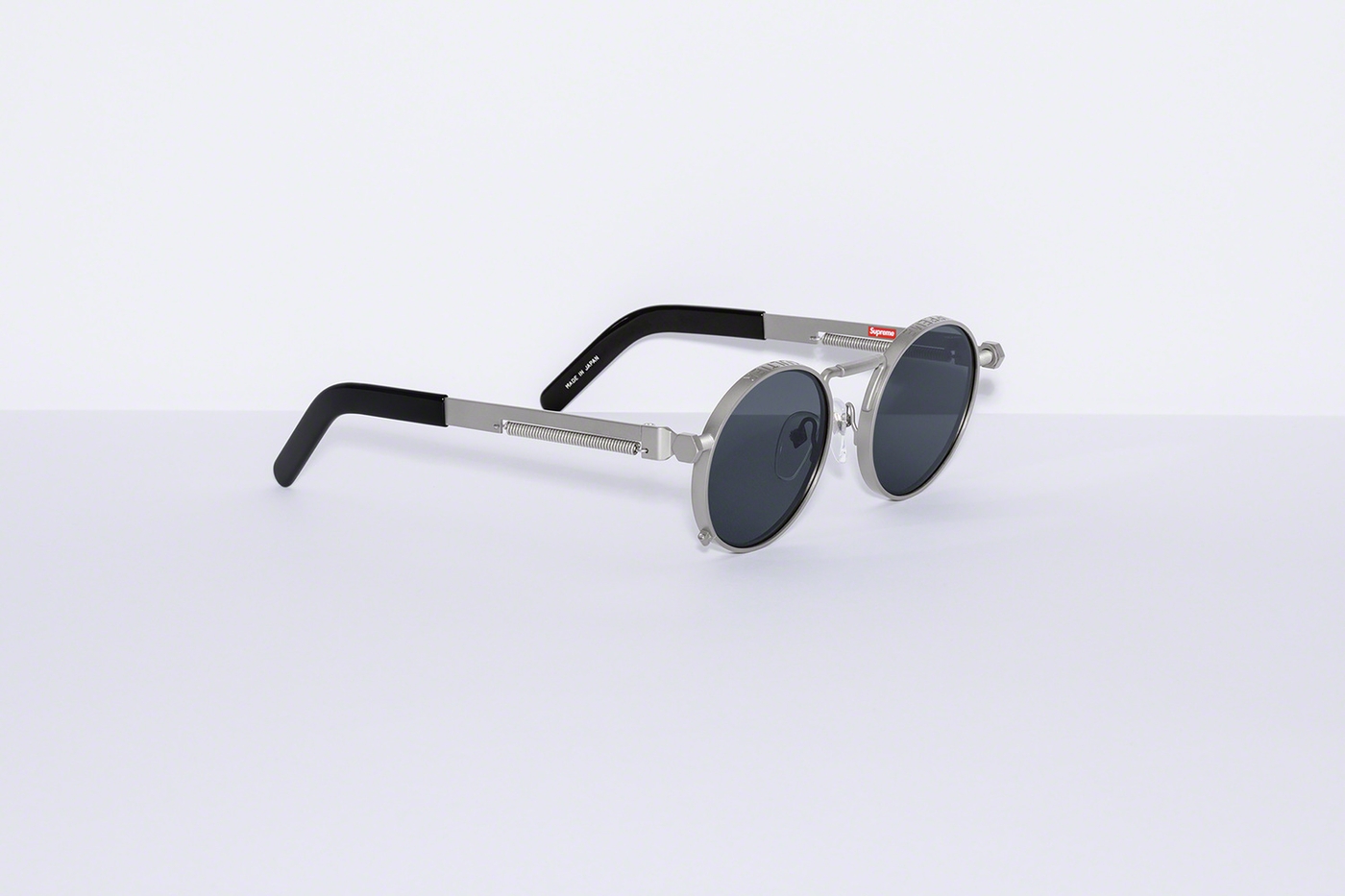 Sunglasses (58/61)