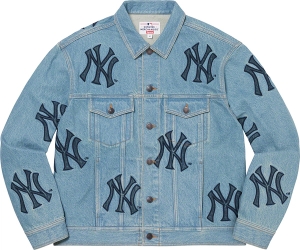 Supreme®/New York Yankees™ Denim Trucker Jacket