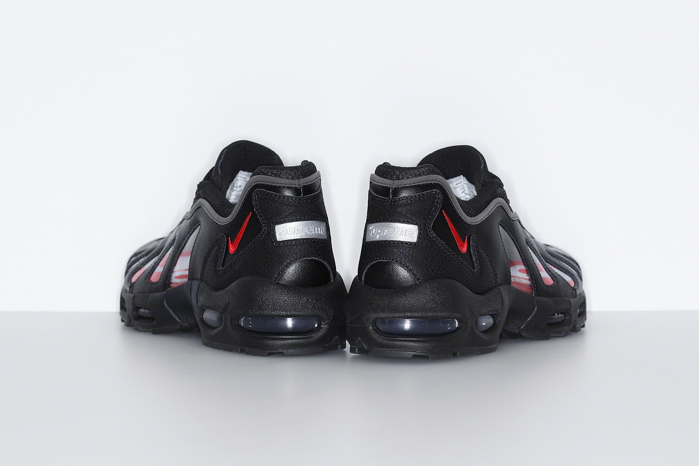Supreme®/Nike® Air Max 96 (11) (11/17)