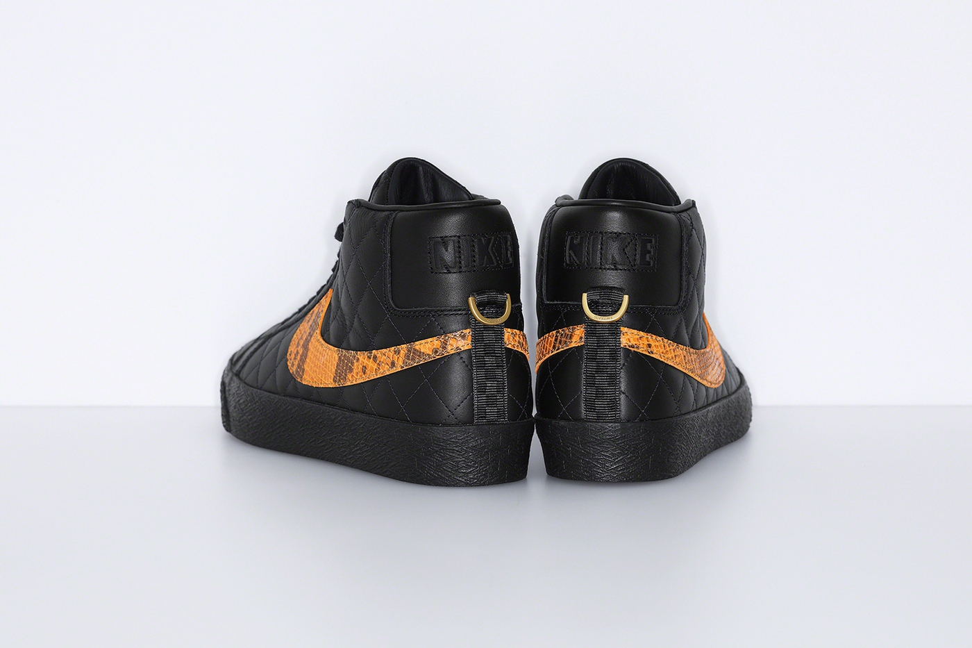 Supreme®/Nike SB
							Blazer Mid (6) (6/12)