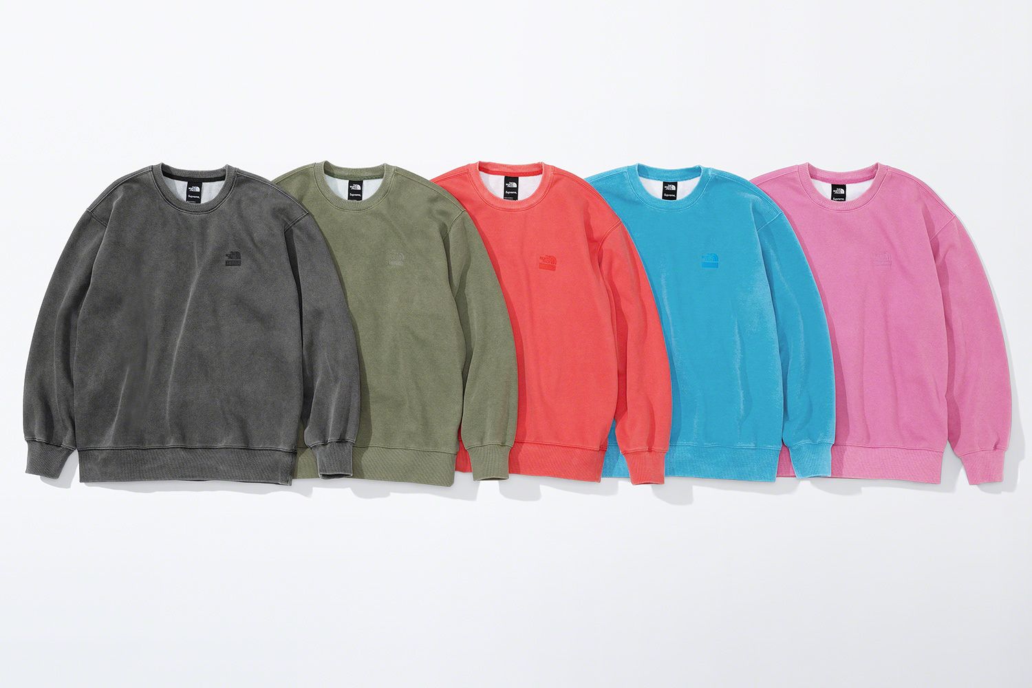 ★22AW★Supreme X The North Face Pigment Printed L/S Top Supreme The North Face Pigment Printed L S Top (FW22) - $68