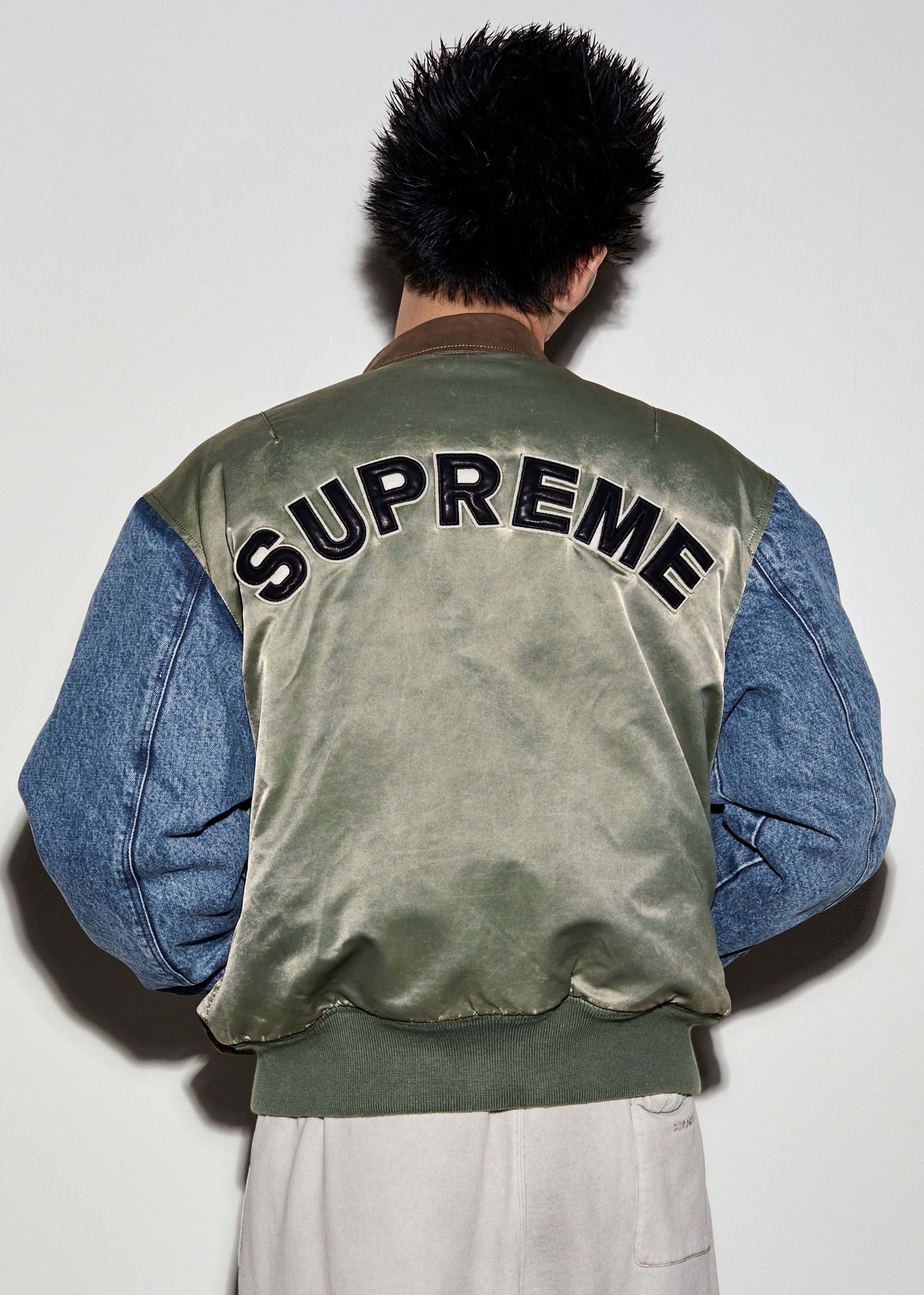 Spring/Summer 2023 Lookbook – Supreme