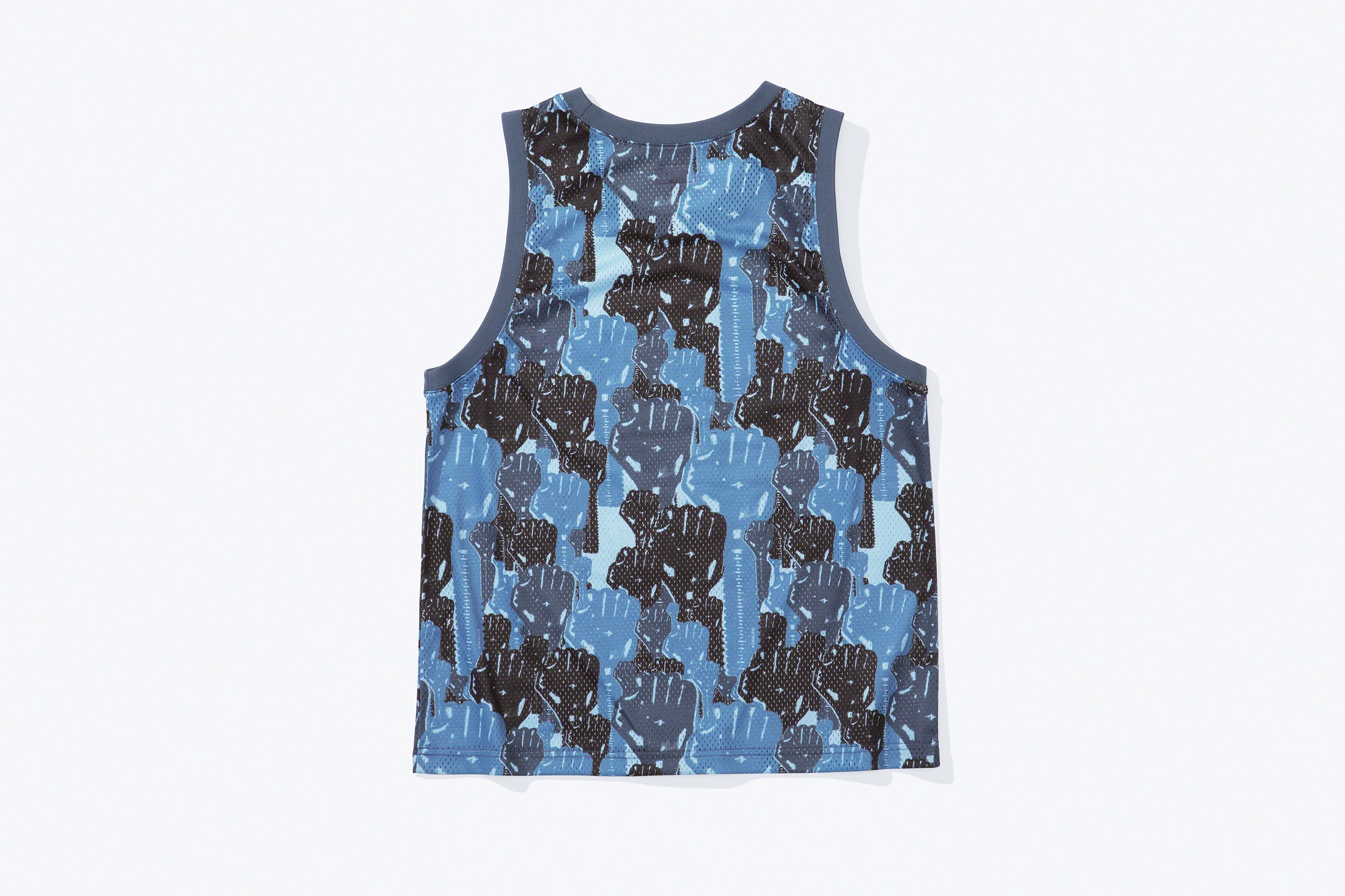 Supreme/Hardies – Gallery – Supreme