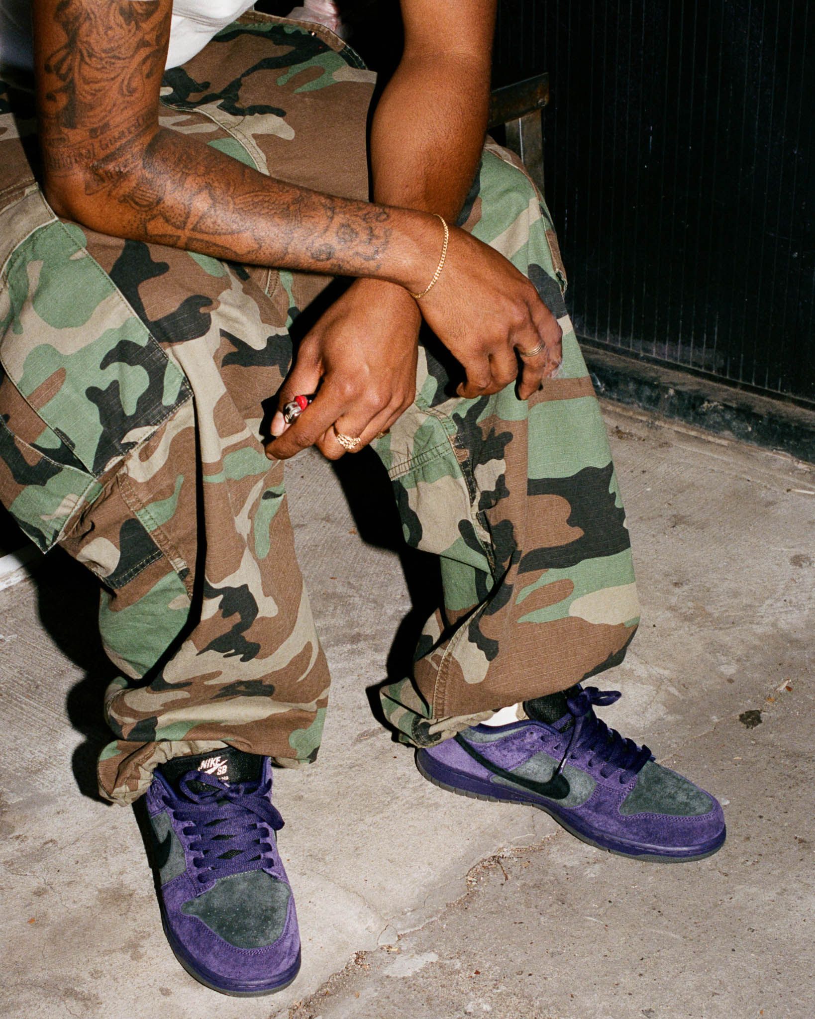 Supreme®/Nike SB Dunk Low – News – Supreme