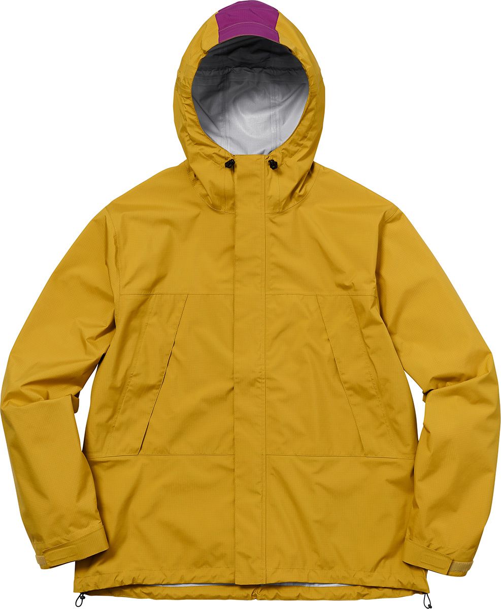 Spring/Summer 2018 Preview – Supreme