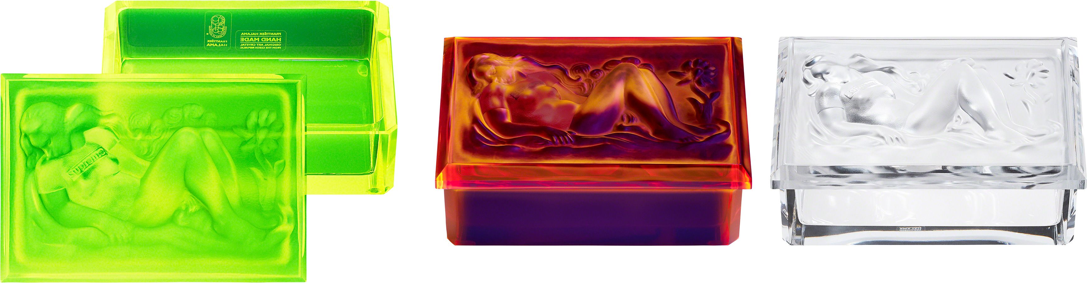 Fall/Winter 2021 Preview – Supreme