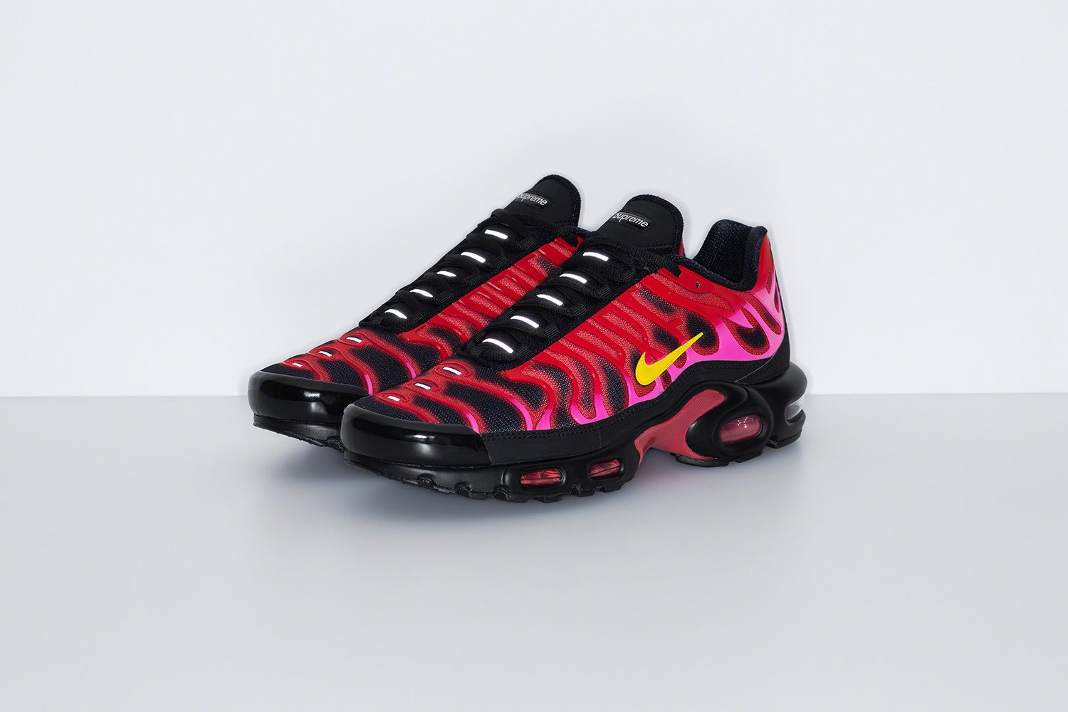 Supreme®/Nike® Air Max Plus – Gallery – Supreme