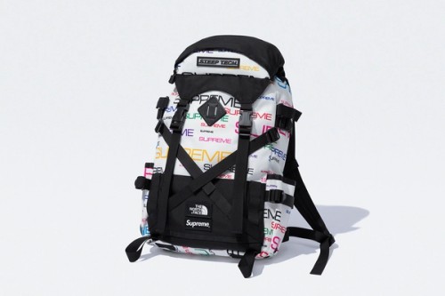 Supreme/The North Face Gallery Supreme Supreme/The North Face Gallery Supreme