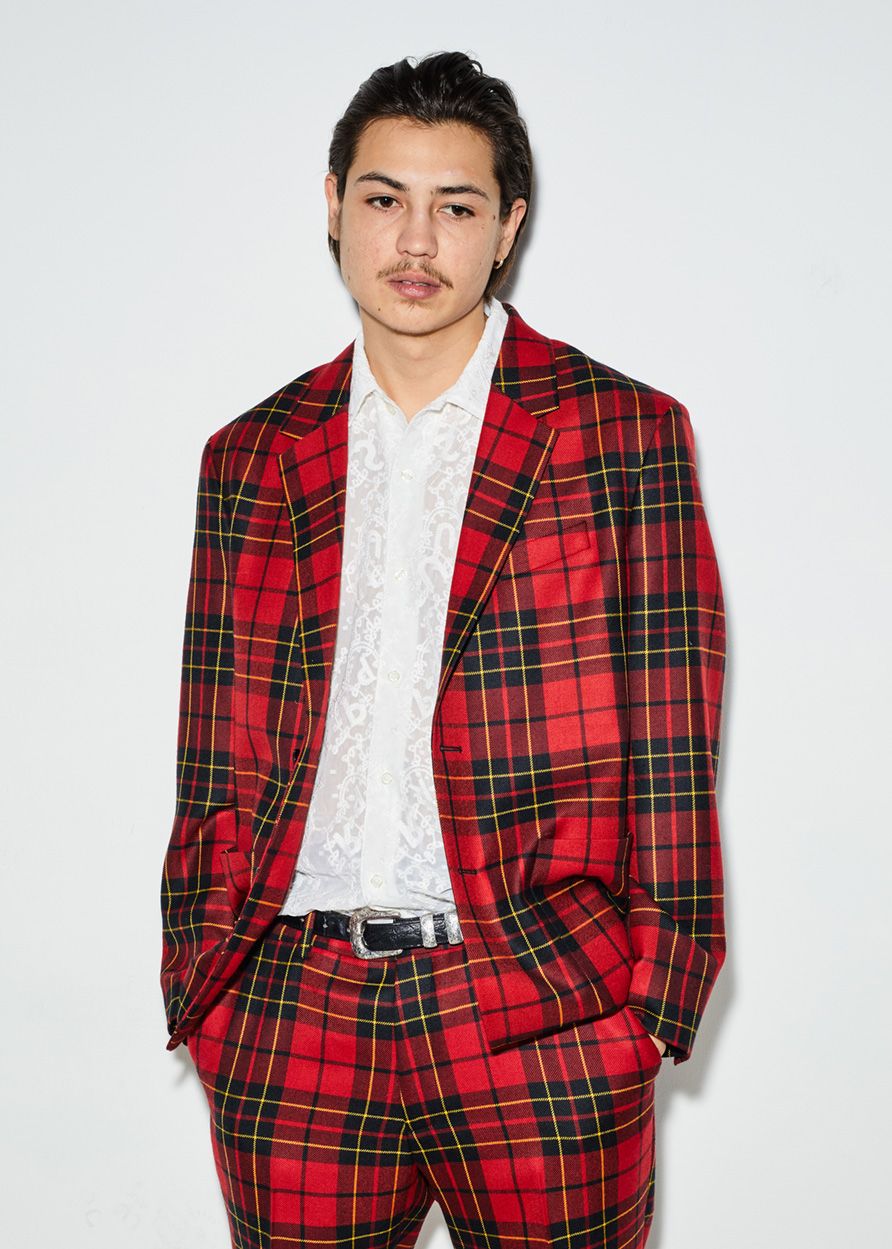 Spring/Summer 2022 Lookbook – Supreme