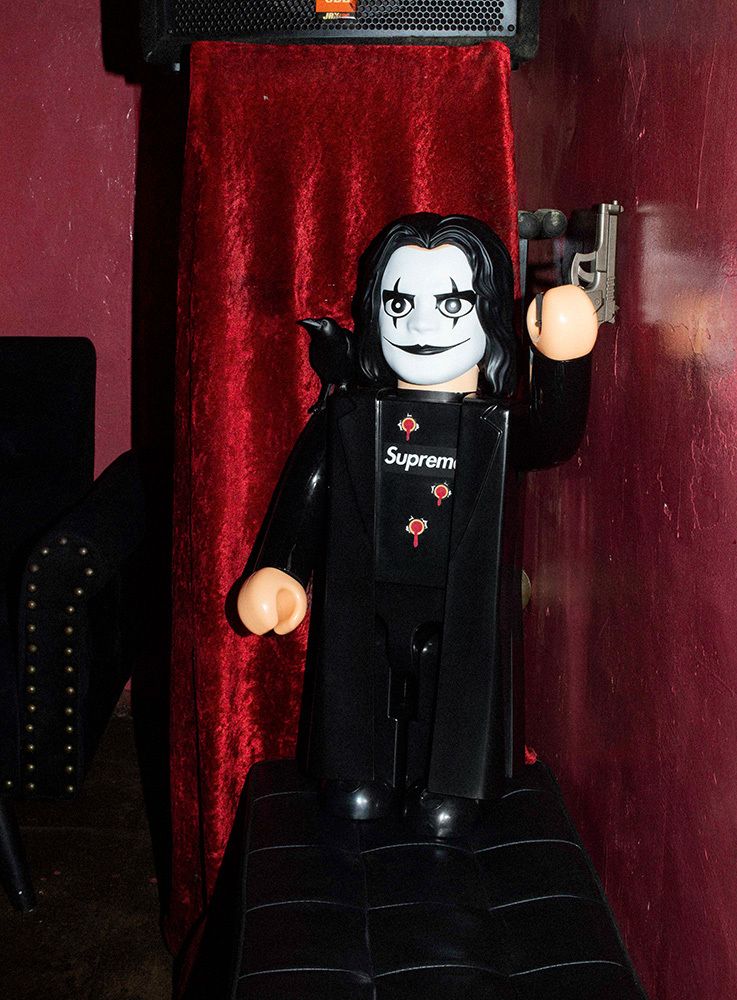 Supreme/The Crow – Gallery – Supreme