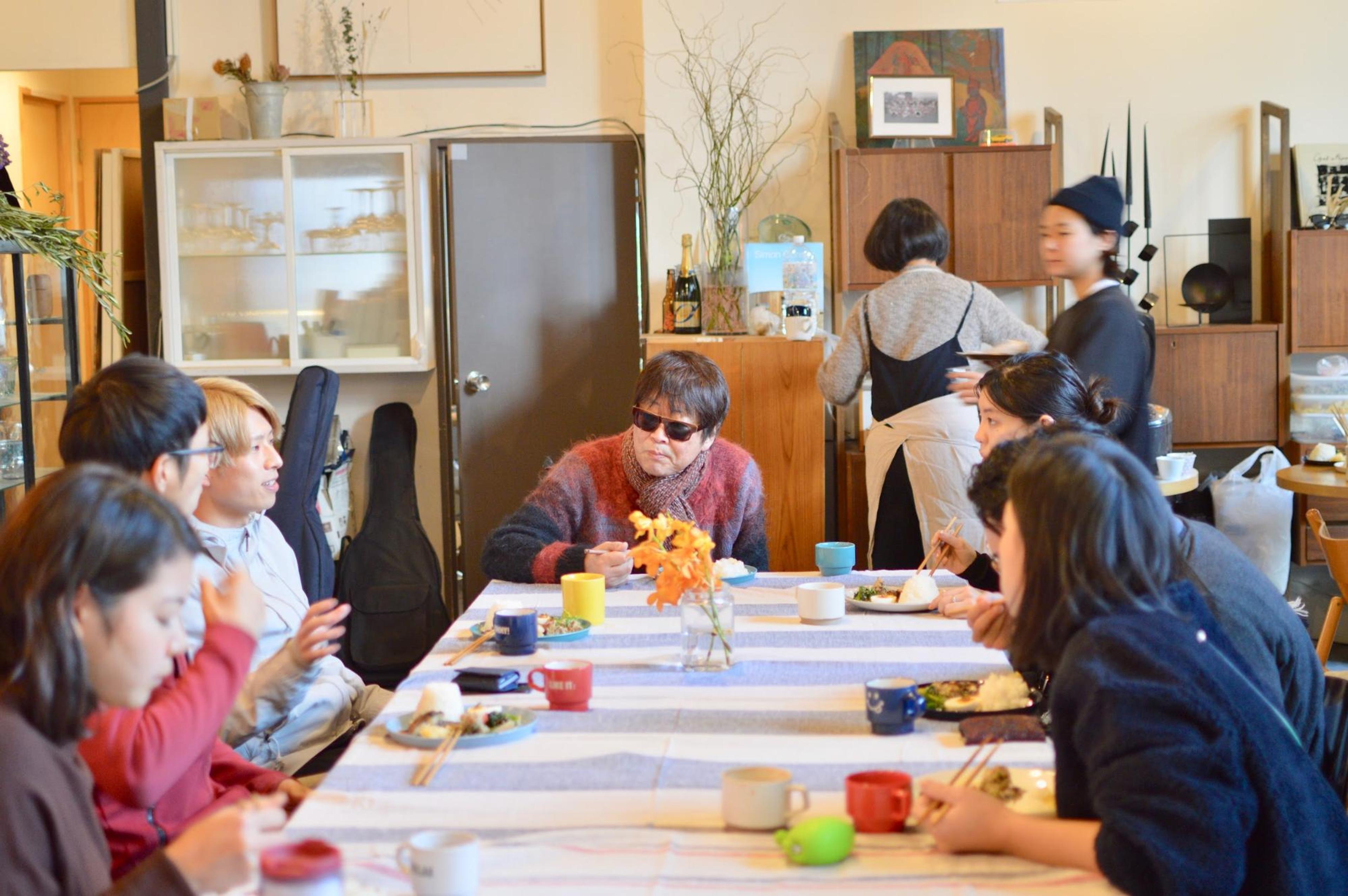 Having lunch with Mr.Kurosaki