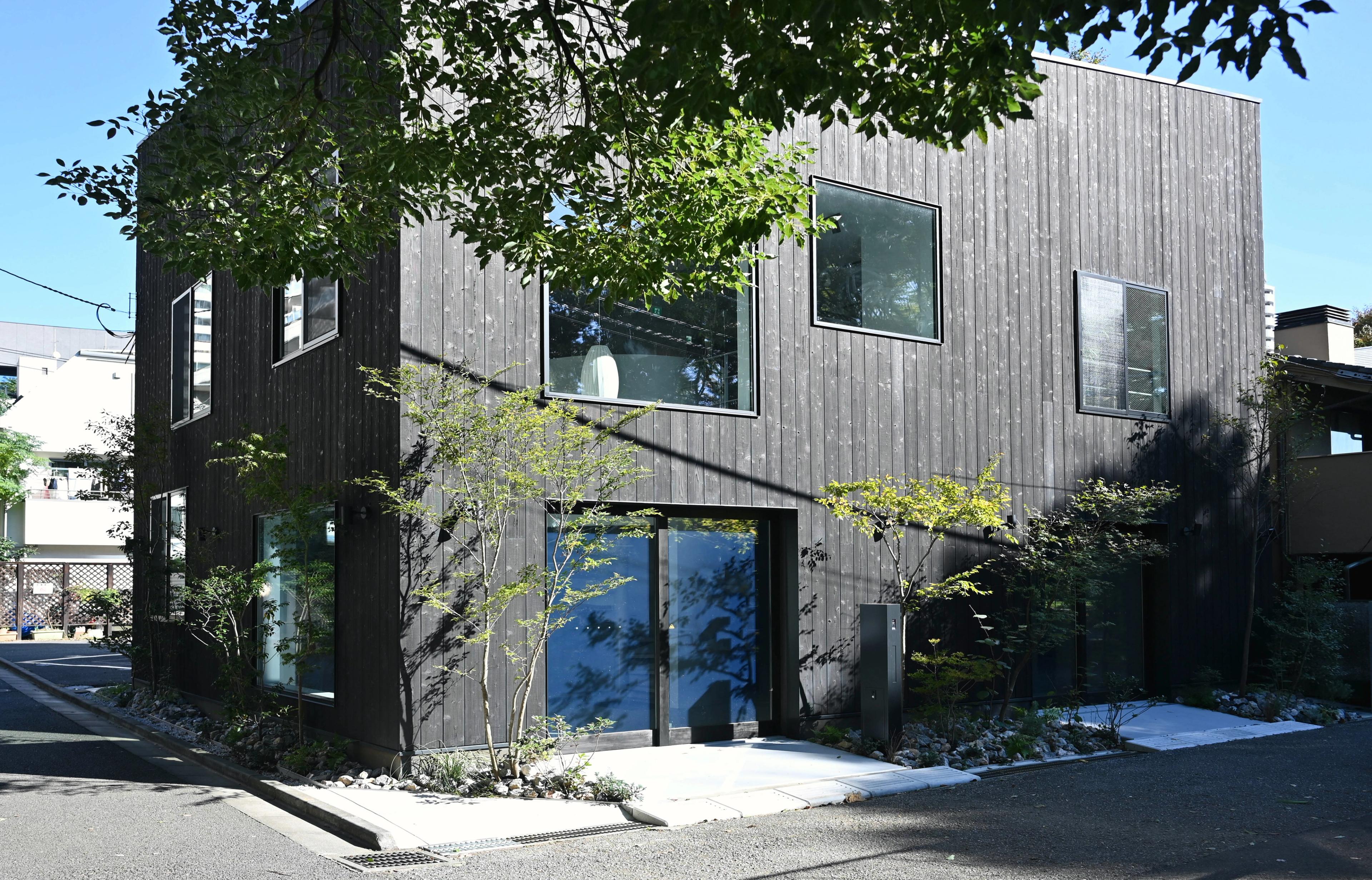 Aoyama