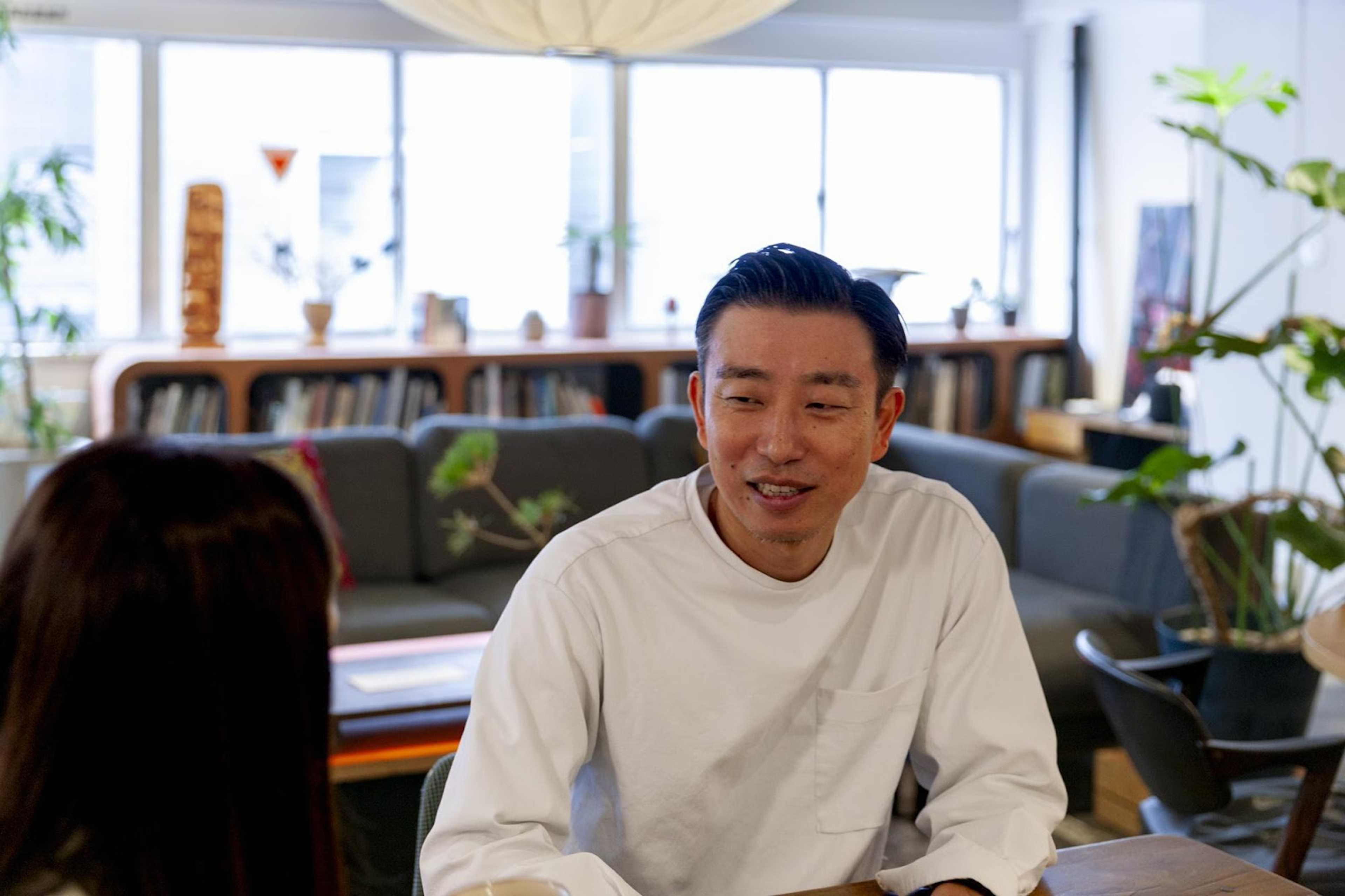 [INTERVIEW] case#54 We Work Here "面白がって、挑んで、のめり込んで働く"
