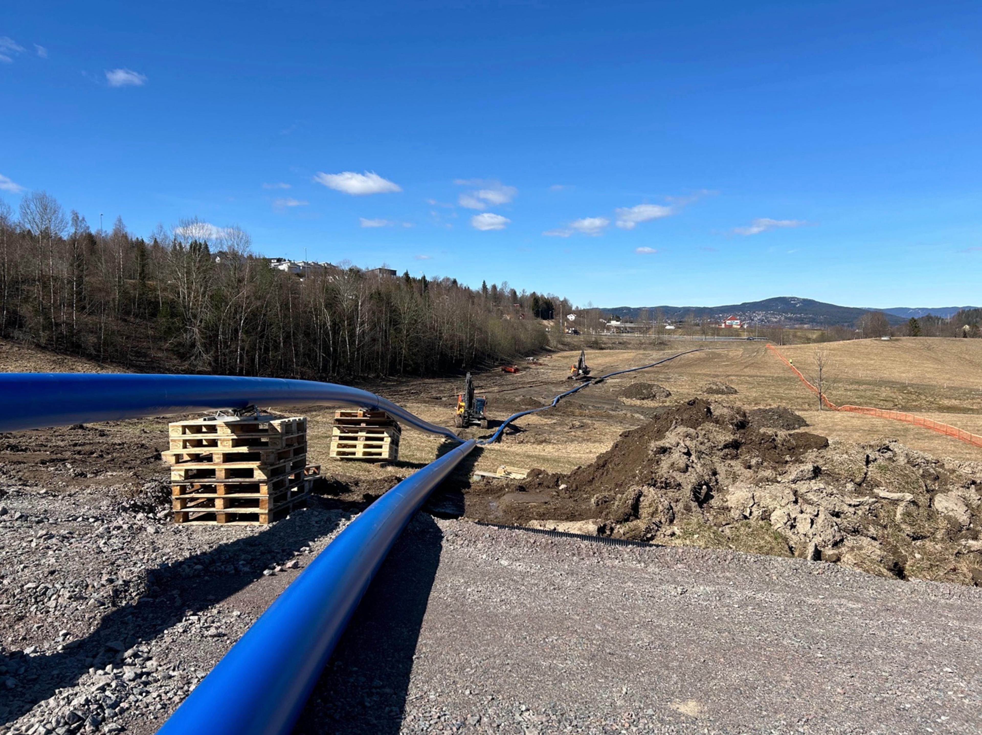 Kart over Rålingåsen-området med markert gult byggeområde under bakken, ved Nitelva og Blystadlia
