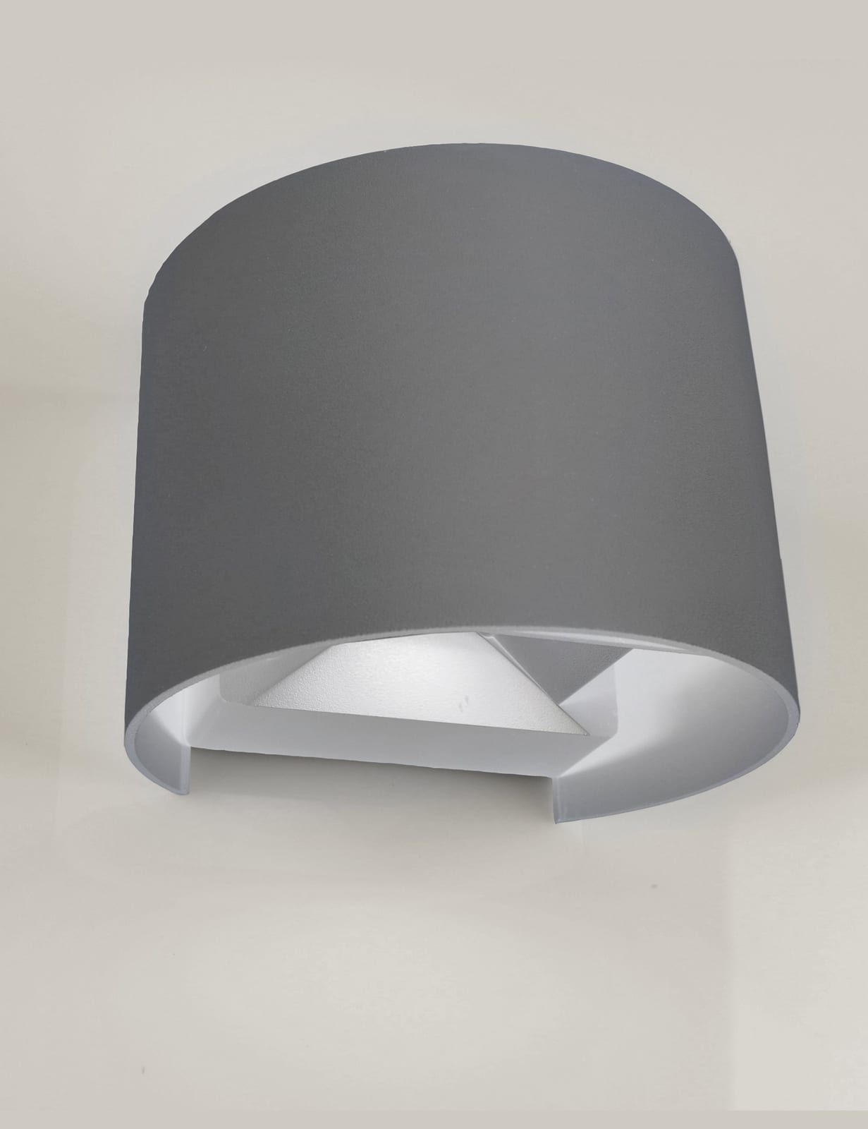 Dekorativna zidna lampa — SP Group