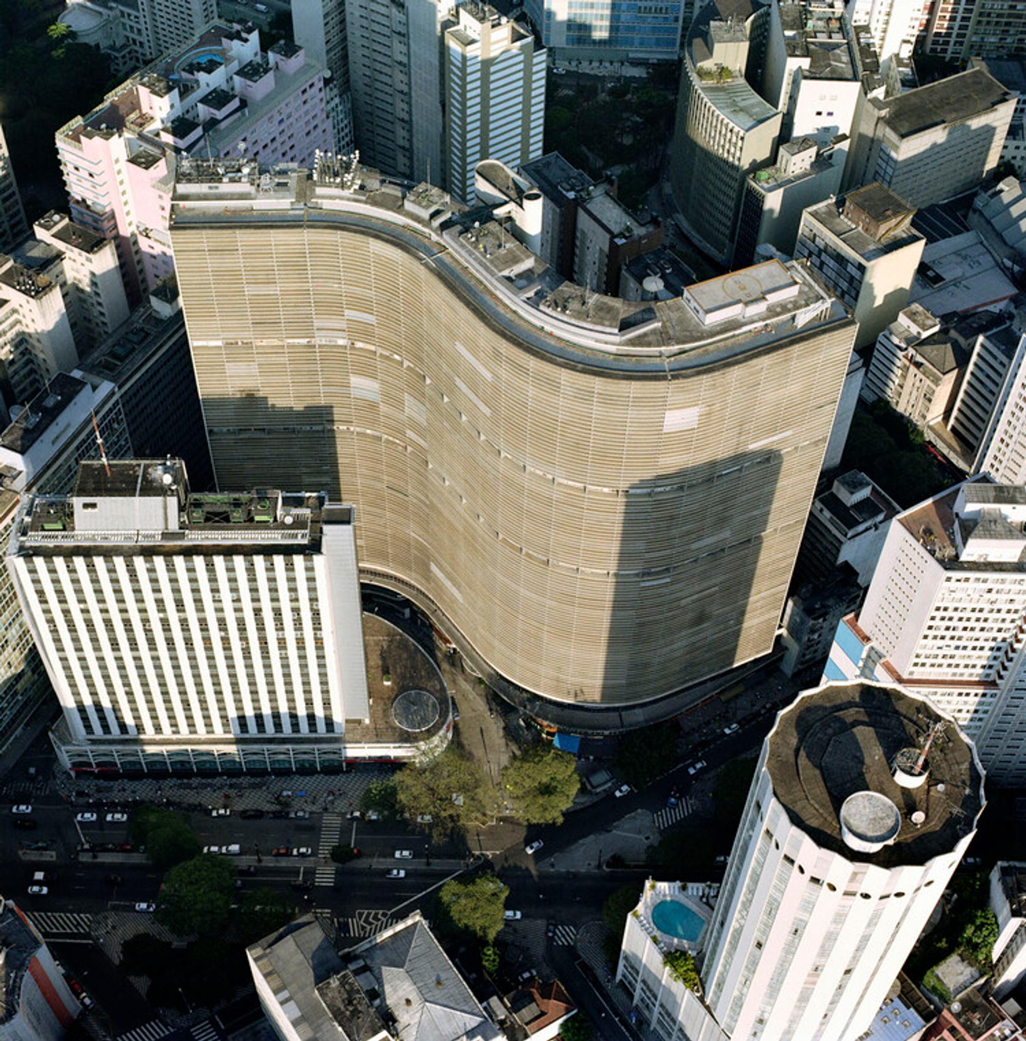 Copan — pátio e escala urbana