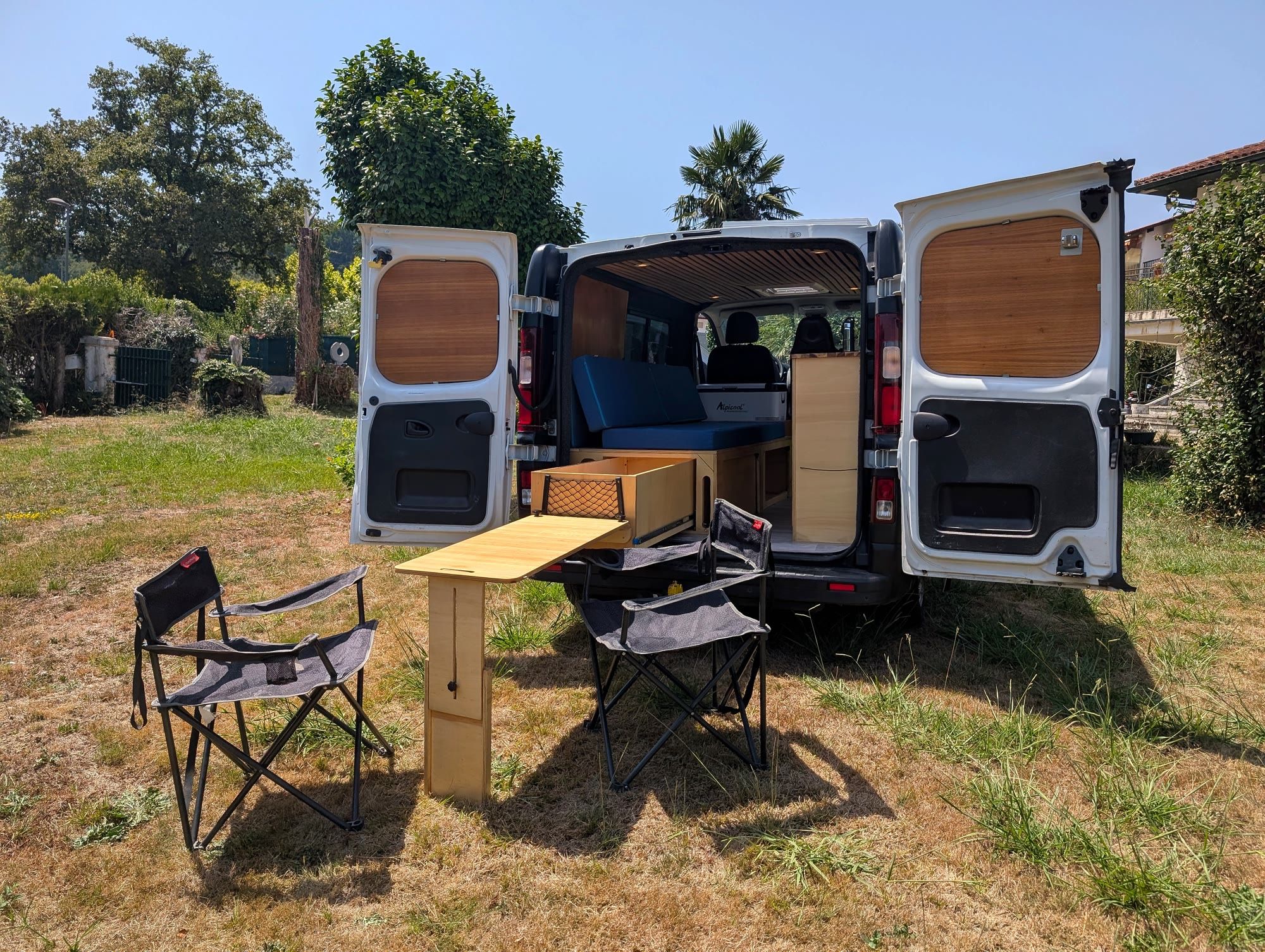 Jupiter, Renault Trafic III aménagé à vendre