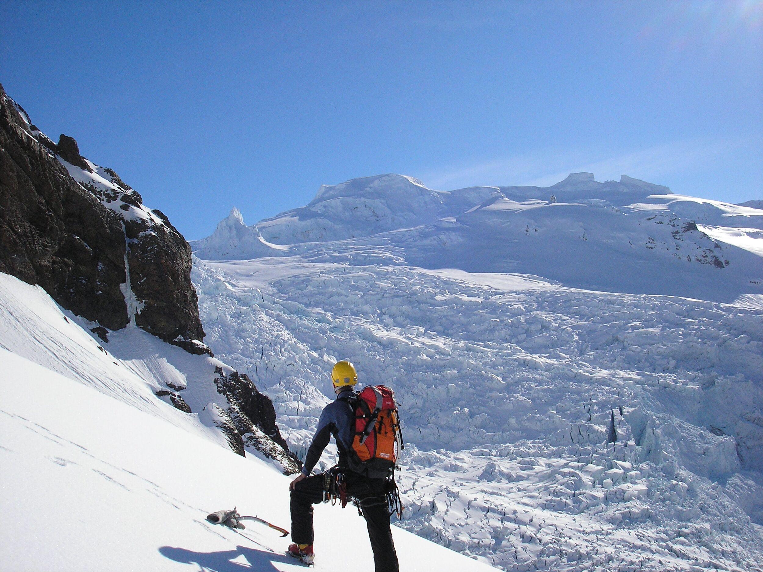An explorer climbing Hvannadalshnúkur