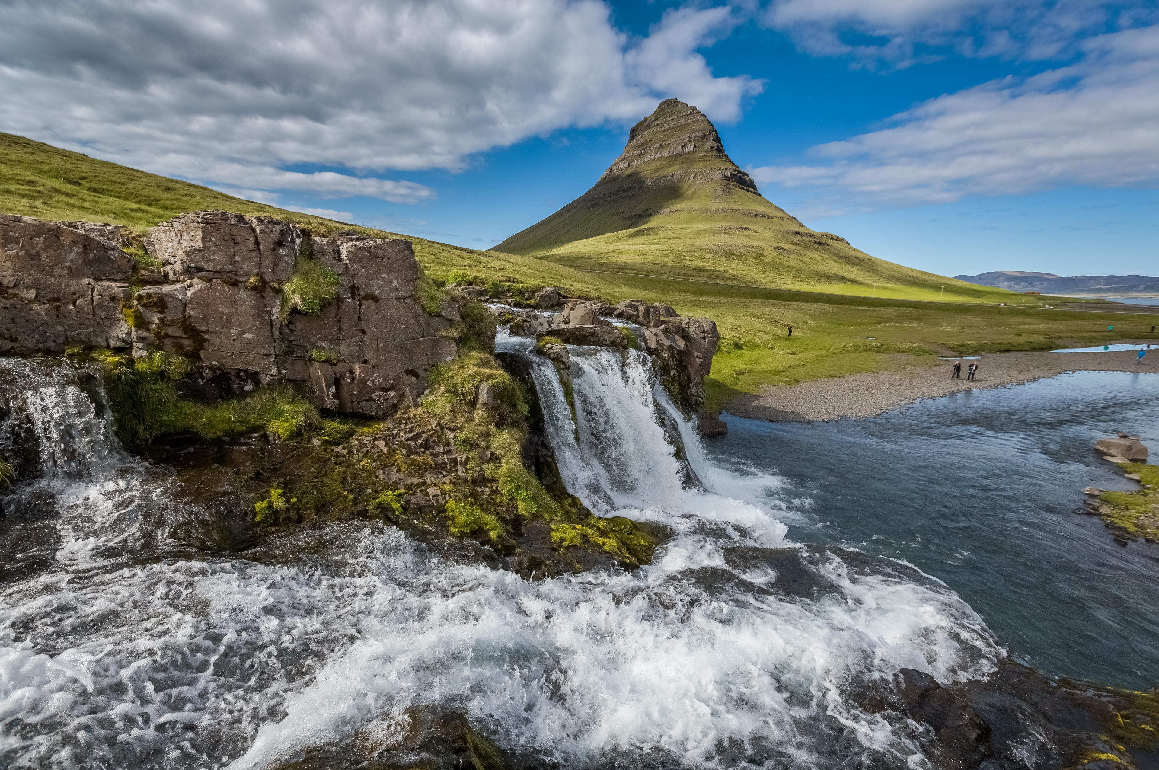 Kirkjufell mountain and Kirkjufellsfoss waterfall on the Snæfellsnes Peninsula in West Iceland.