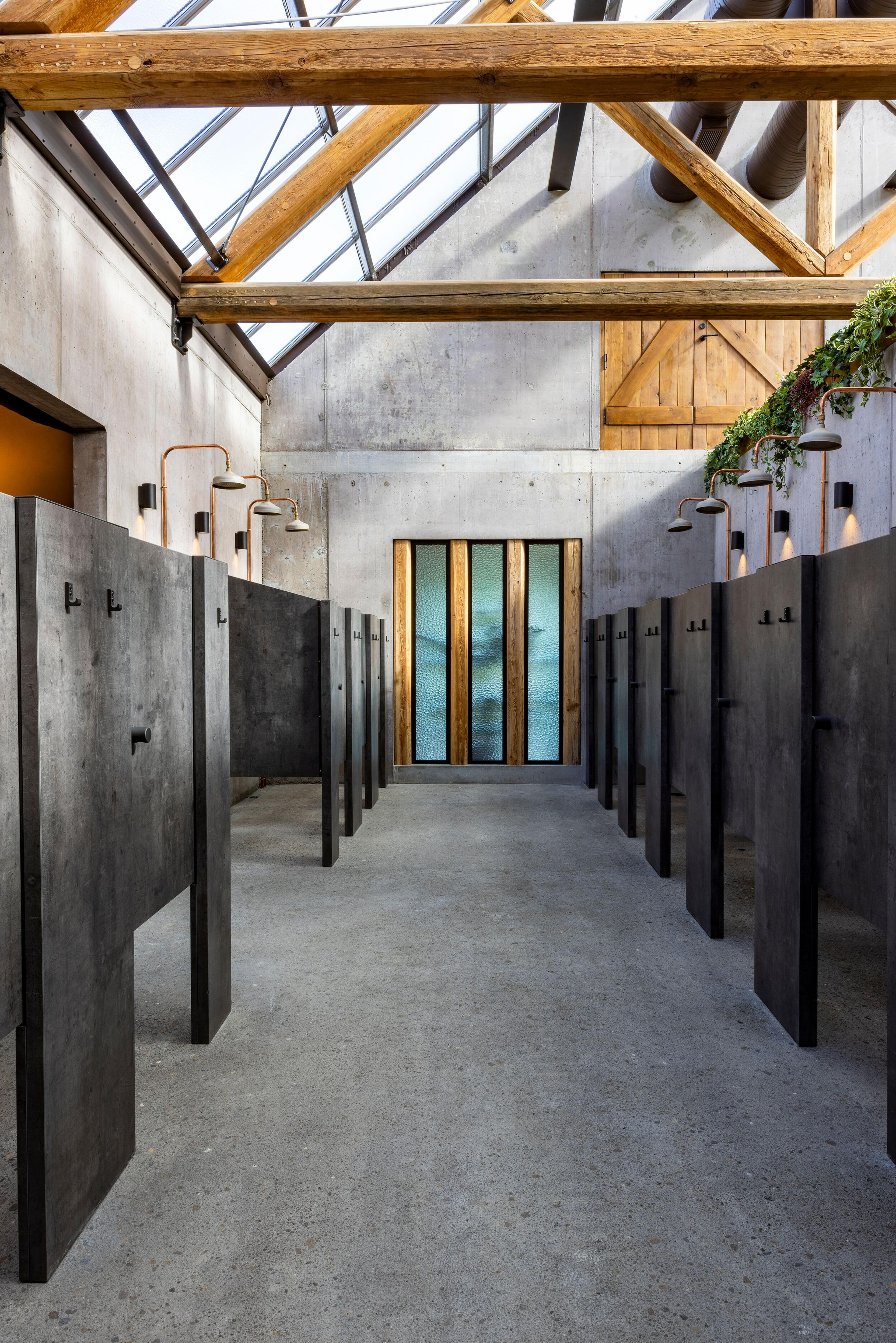 A shower room at Reykjaböð hot springs in Iceland