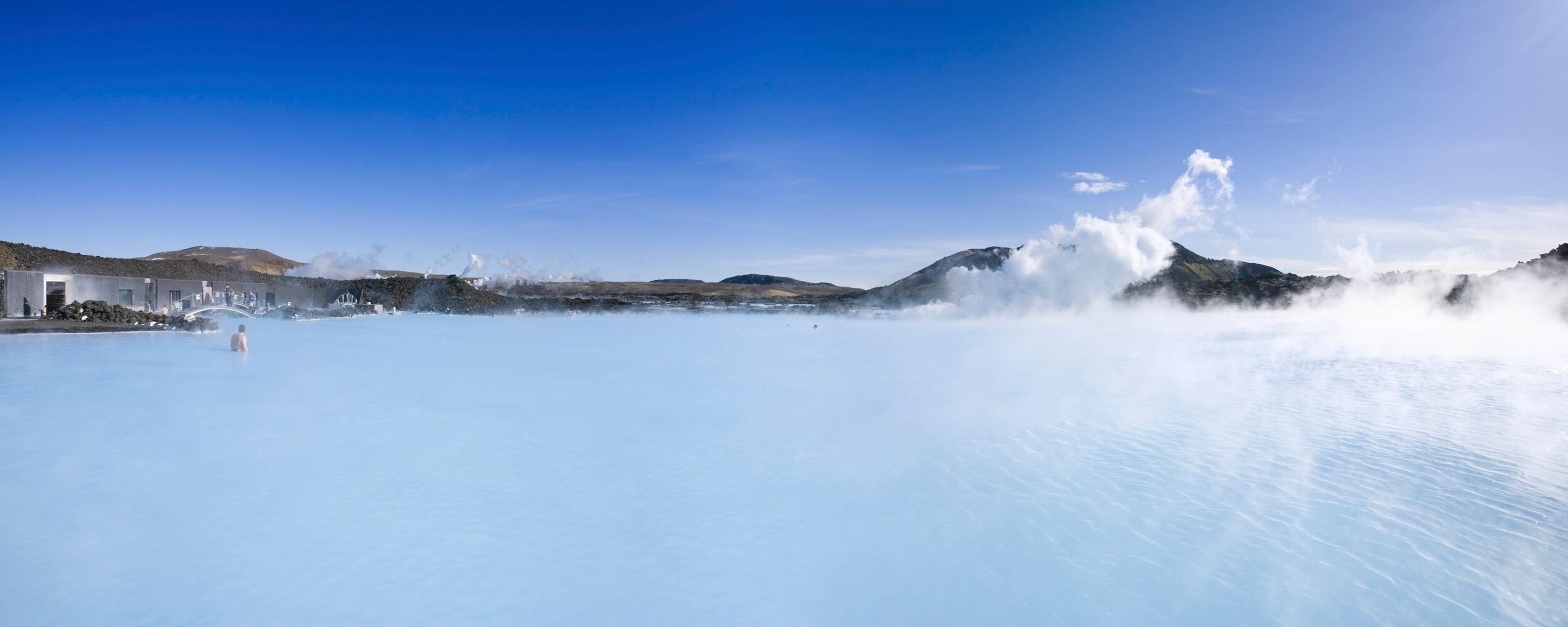 panormaci view of Blue Lagoon geothermal pool.