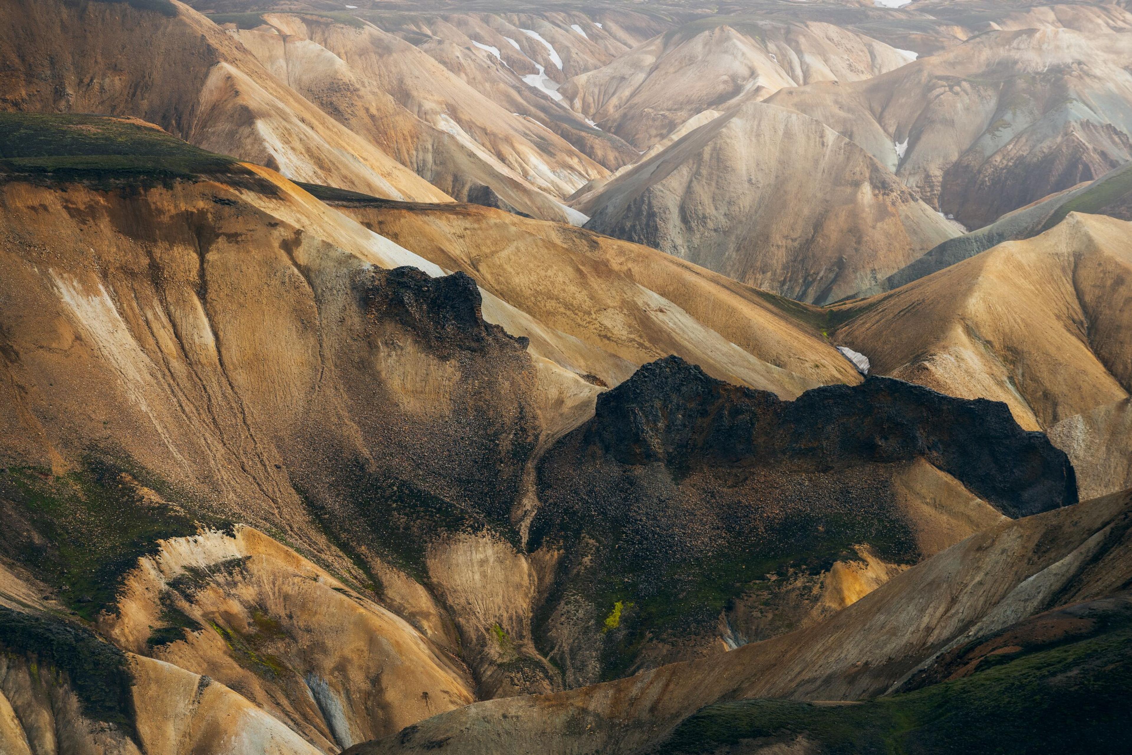 Landscape picture of rhyolite mountains in the icelandic highlands