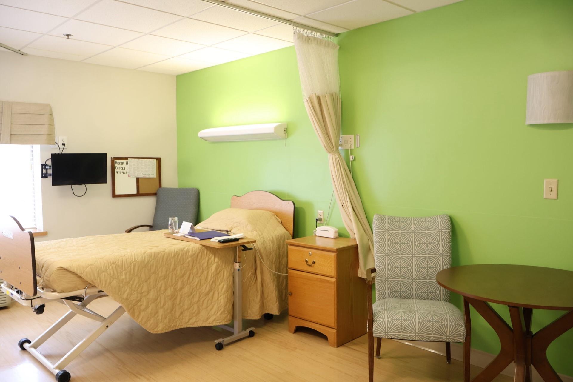 ADVINIACARE NEWBURYPORT photo 1