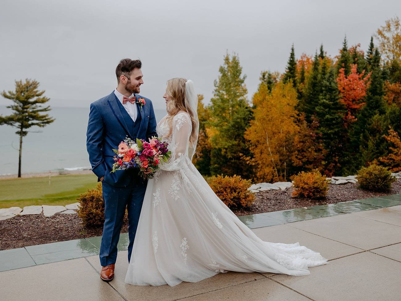 Bride and groom, Bay Harbor Golf Club in autumn